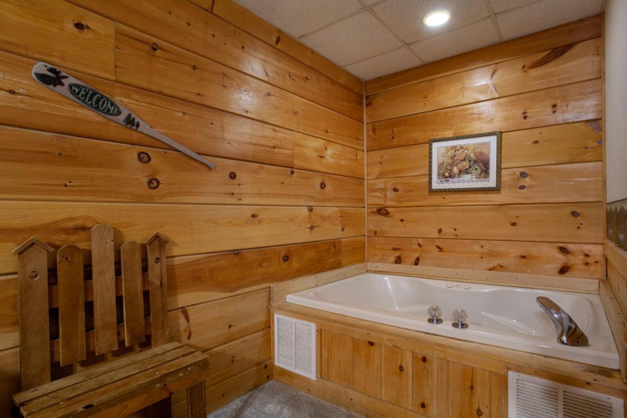 5 Mins To Strip W/ Hot Tub+grill+more