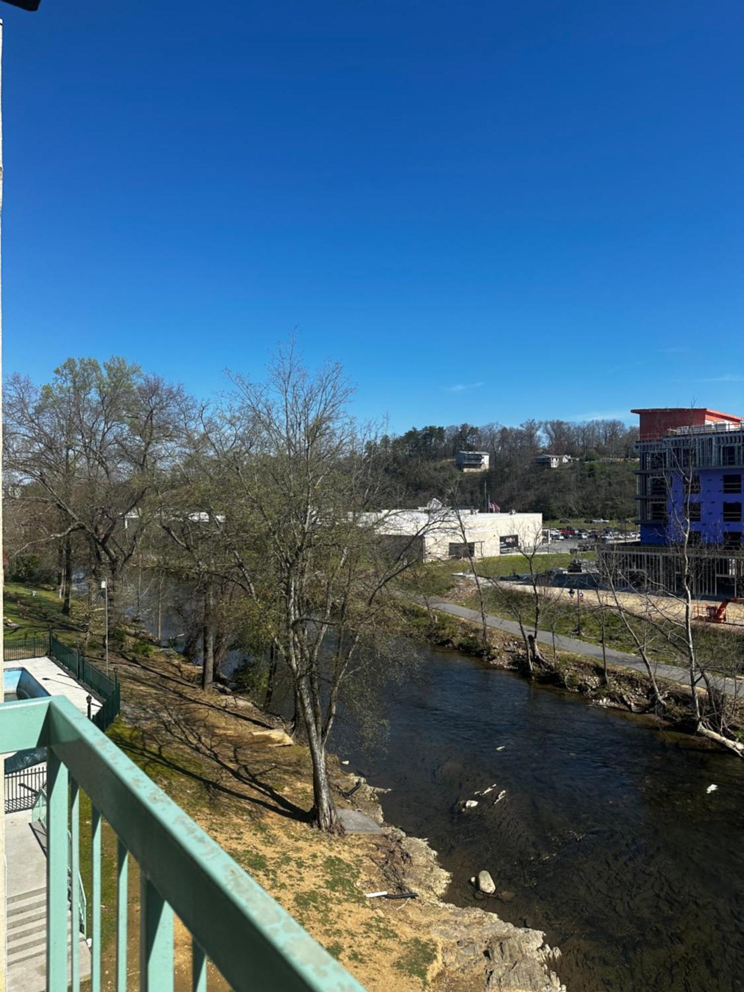 River Place #407 2bd * Pigeon Forge