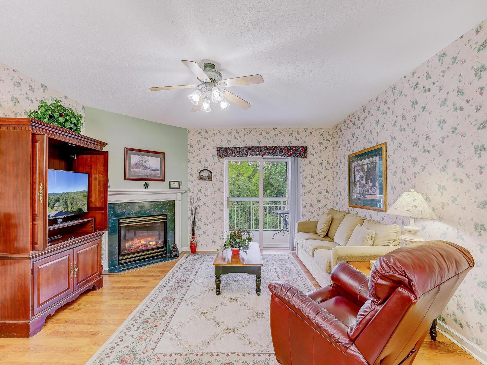 Cozy Corner Whispering Pines 421 Apartment *