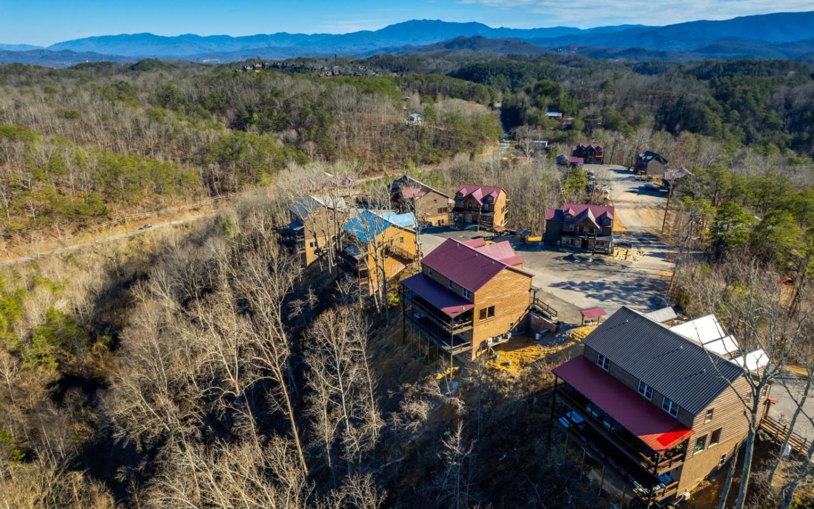 Splashin Mountain Retreat * Pigeon Forge