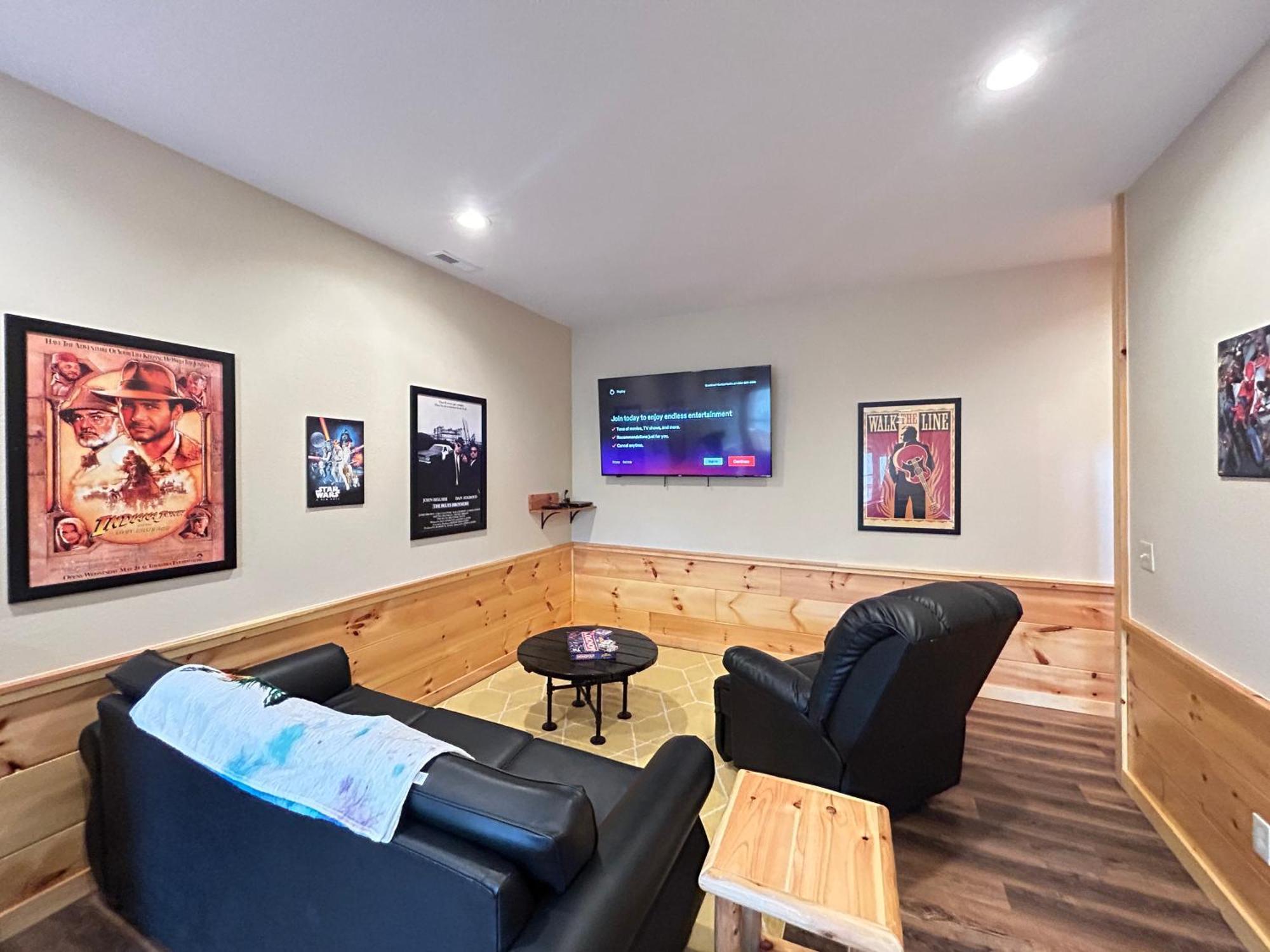 Holiday home Prime Location & Loaded For Family Fun Pigeon Forge