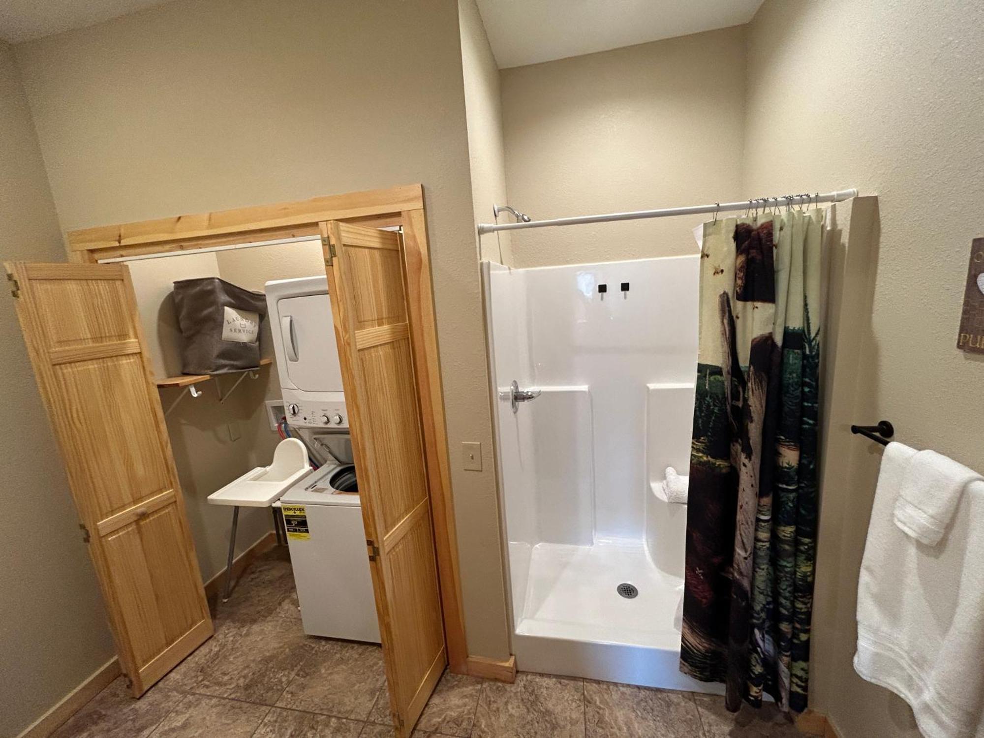 Prime Location & Loaded For Family Fun Pigeon Forge