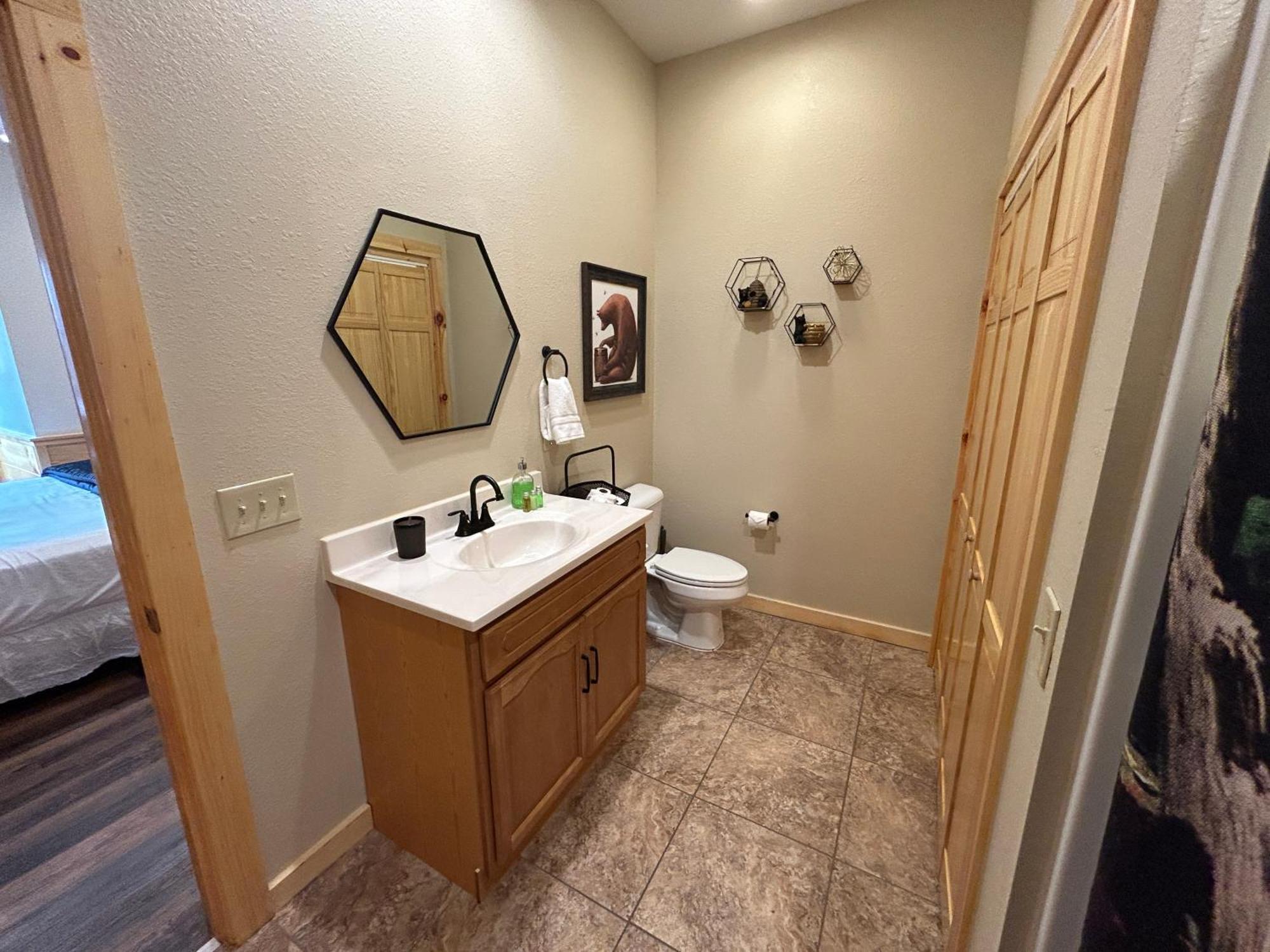 Prime Location & Loaded For Family Fun Holiday home Pigeon Forge