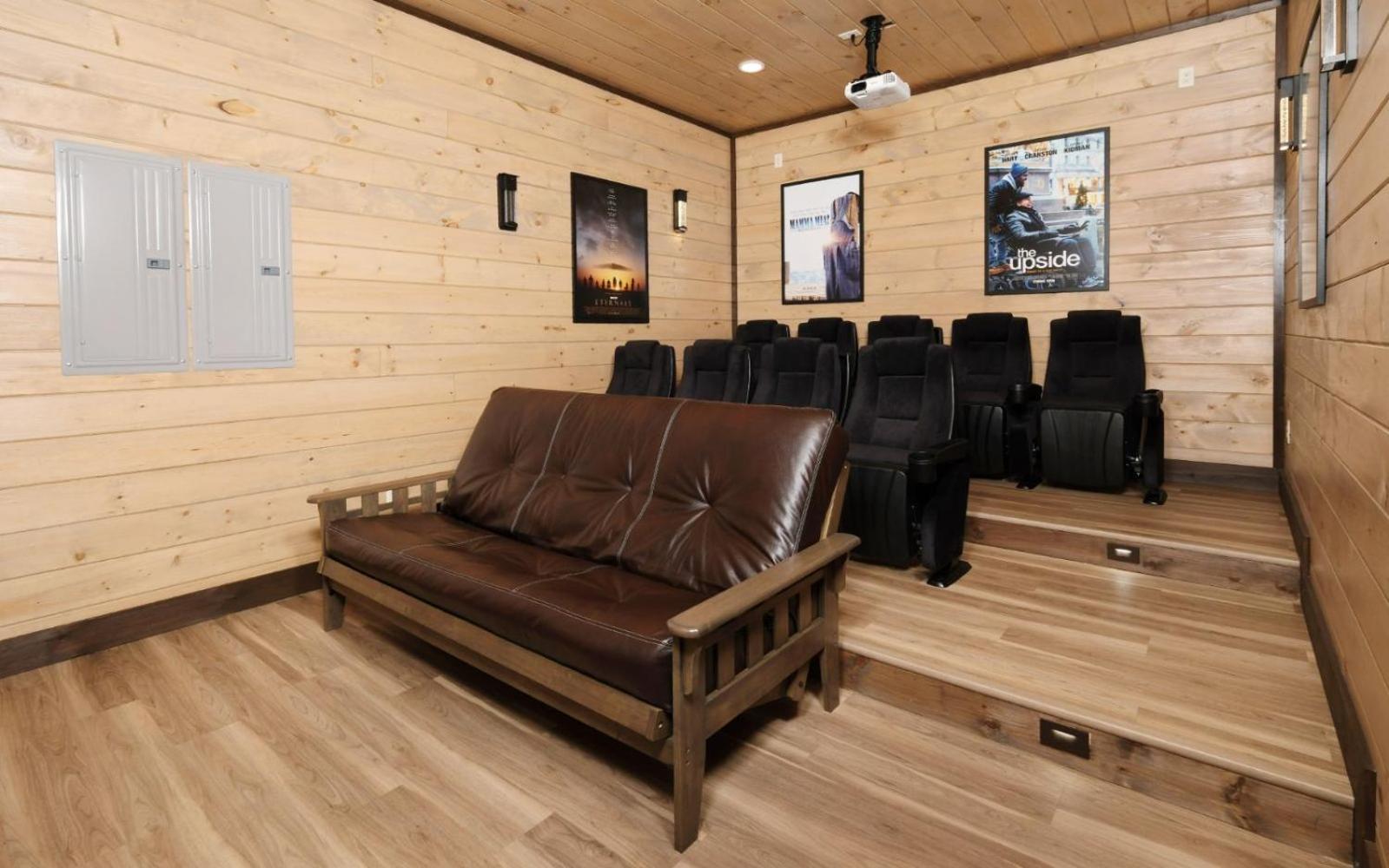 Holiday home Splashin Mountain Retreat