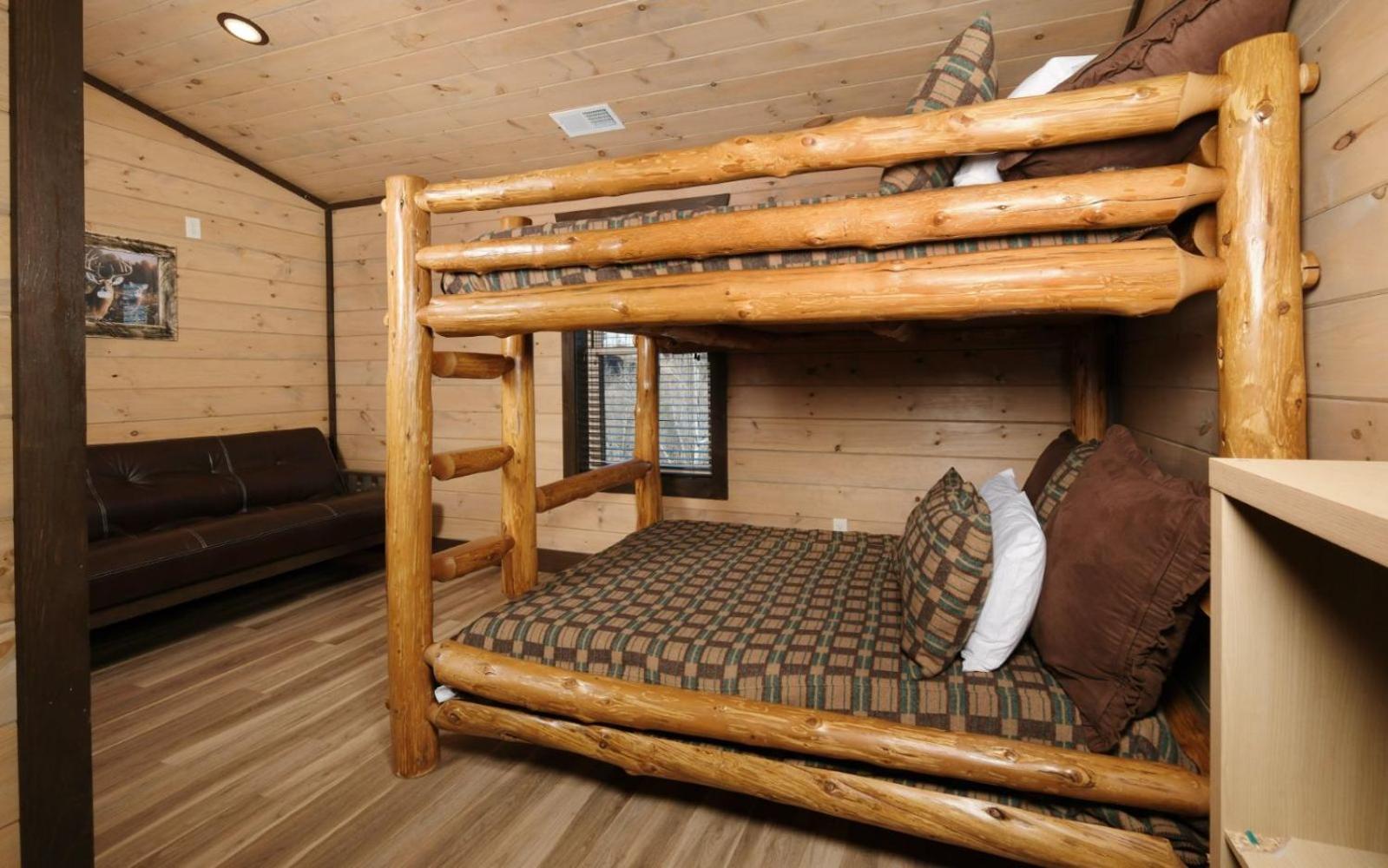 Splashin Mountain Retreat * Pigeon Forge