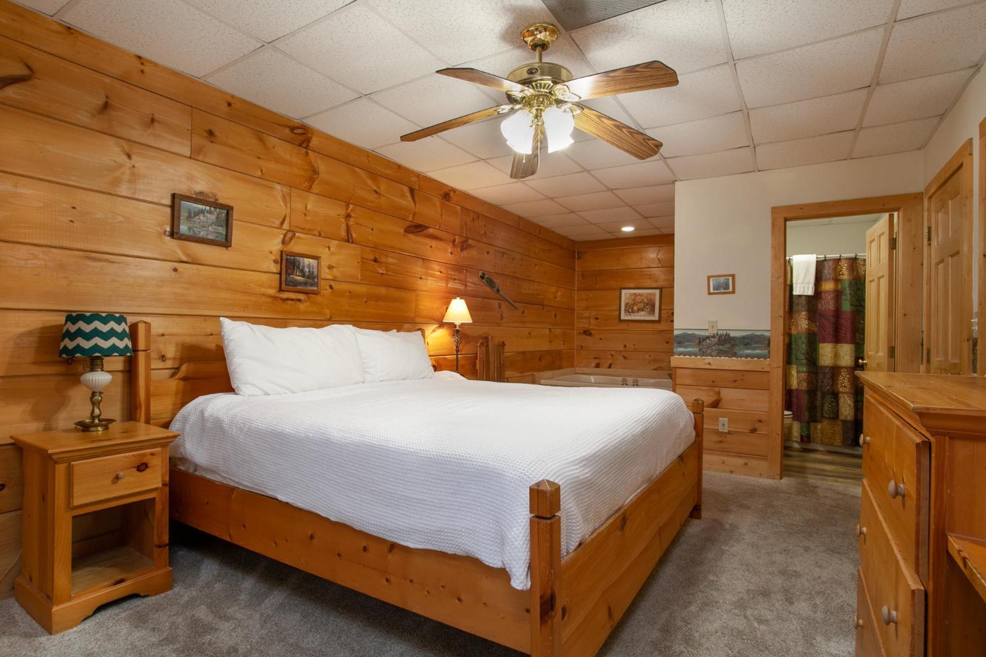 5 Mins To Strip W/ Hot Tub+grill+more