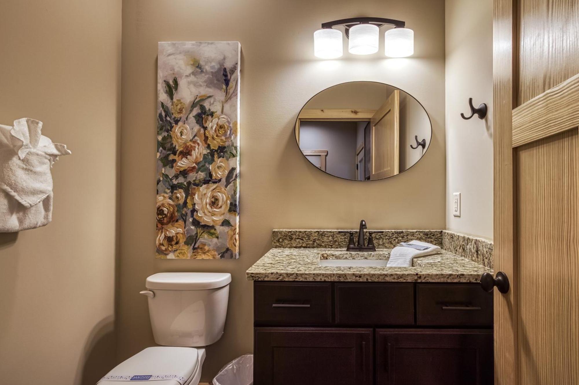 Gritz Carlton Lodge, 2 Large Cabins, 2 Pools, 2 Theater Rooms, 2 Game Rooms, Free Tickets Pigeon Forge