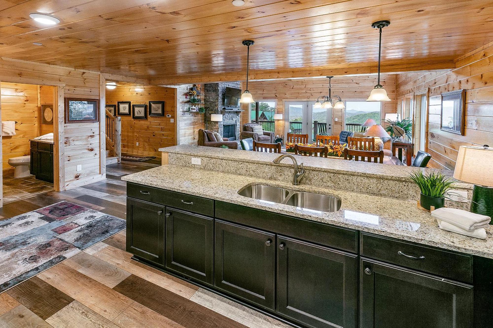 Gritz Carlton Lodge, 2 Large Cabins, 2 Pools, 2 Theater Rooms, 2 Game Rooms, Free Tickets Pigeon Forge