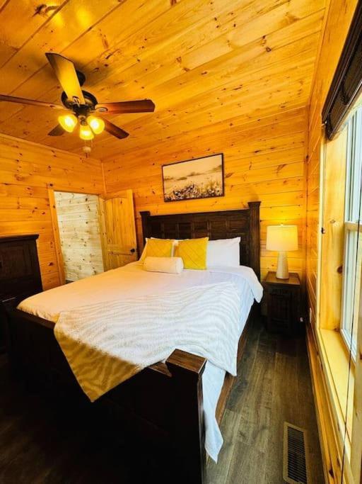 Villa New! Indoor Pool/ps 5/hot Tub/parkway *