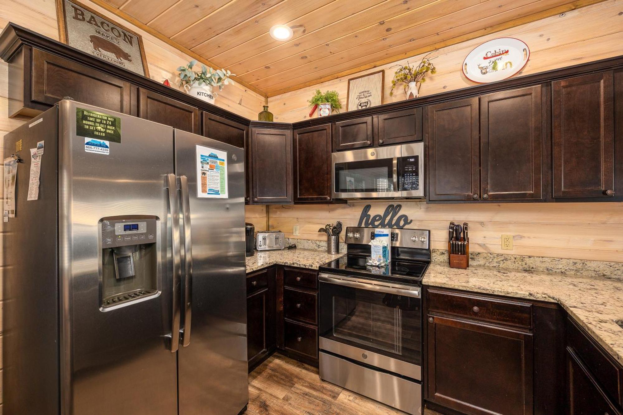 Holiday home Southern Comfort Lodge-in Pigeon Forge, Sleeps 18-7br 6ba Luxury Cabin, W Free Attraction Ticket! Pigeon Forge