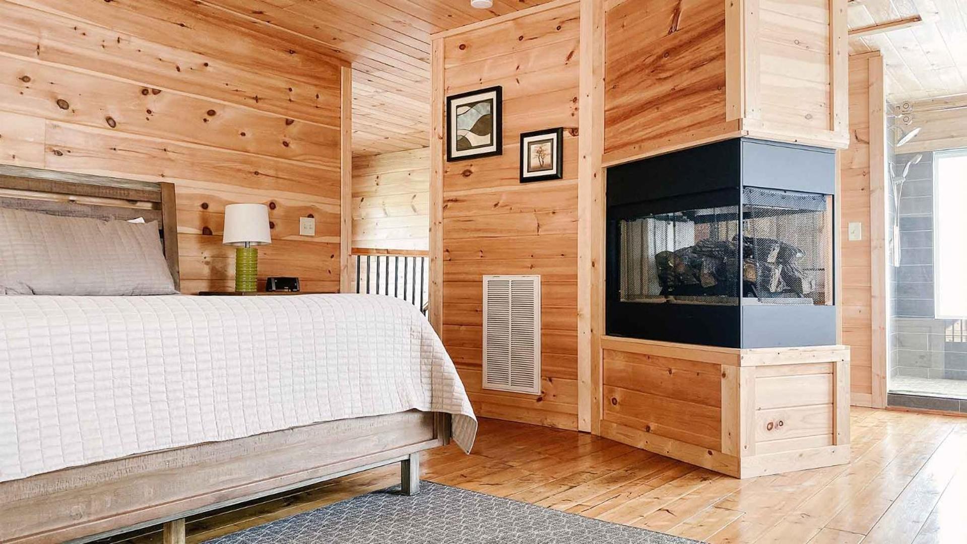 Comfy Retreat Wprivate Pool, Hot Tub, Game Holiday home