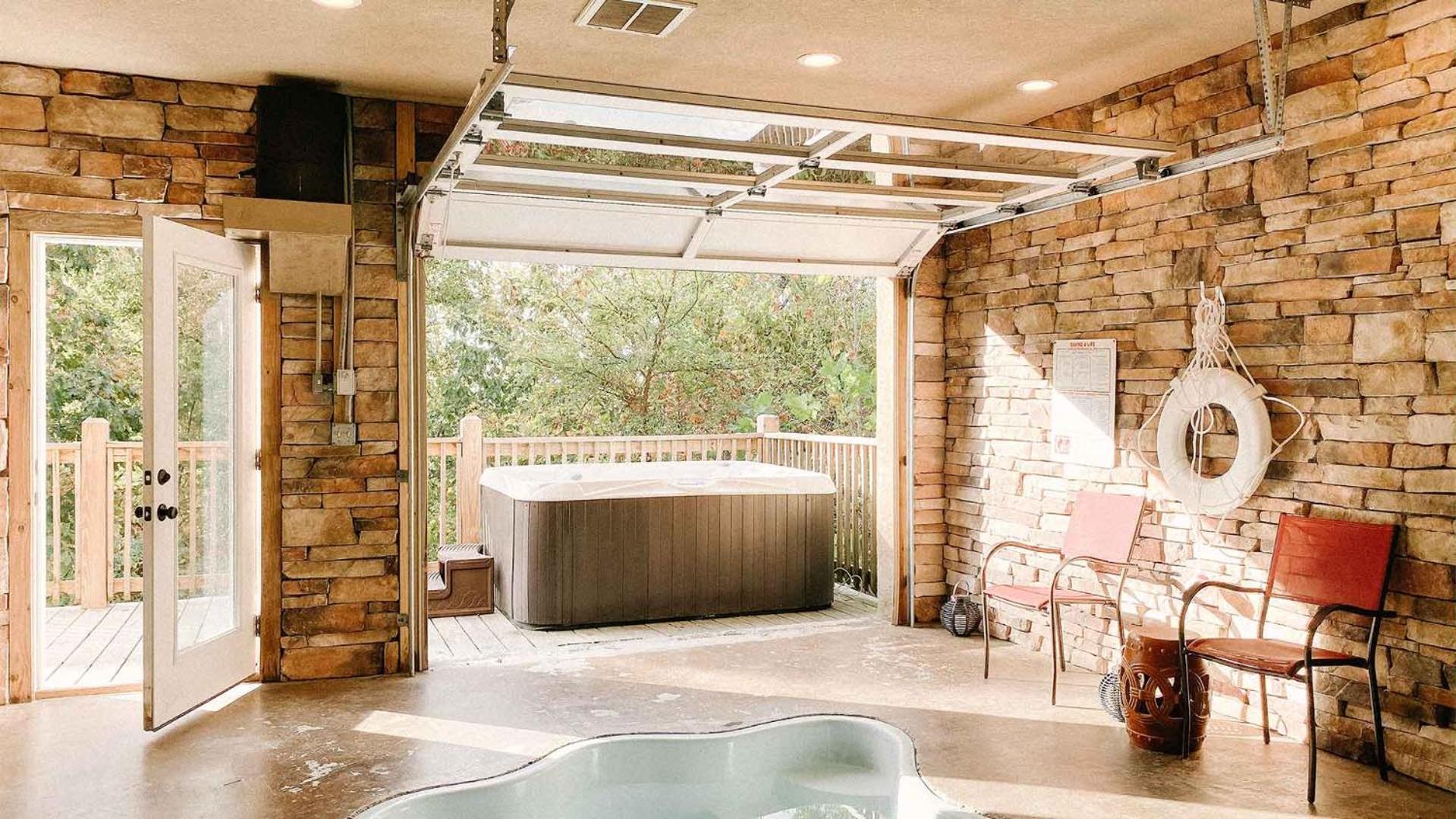 Holiday home Comfy Retreat Wprivate Pool, Hot Tub, Game