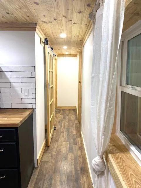 Modern Style, Arcade, Fire Pit, Pet Friendly Holiday home Pigeon Forge