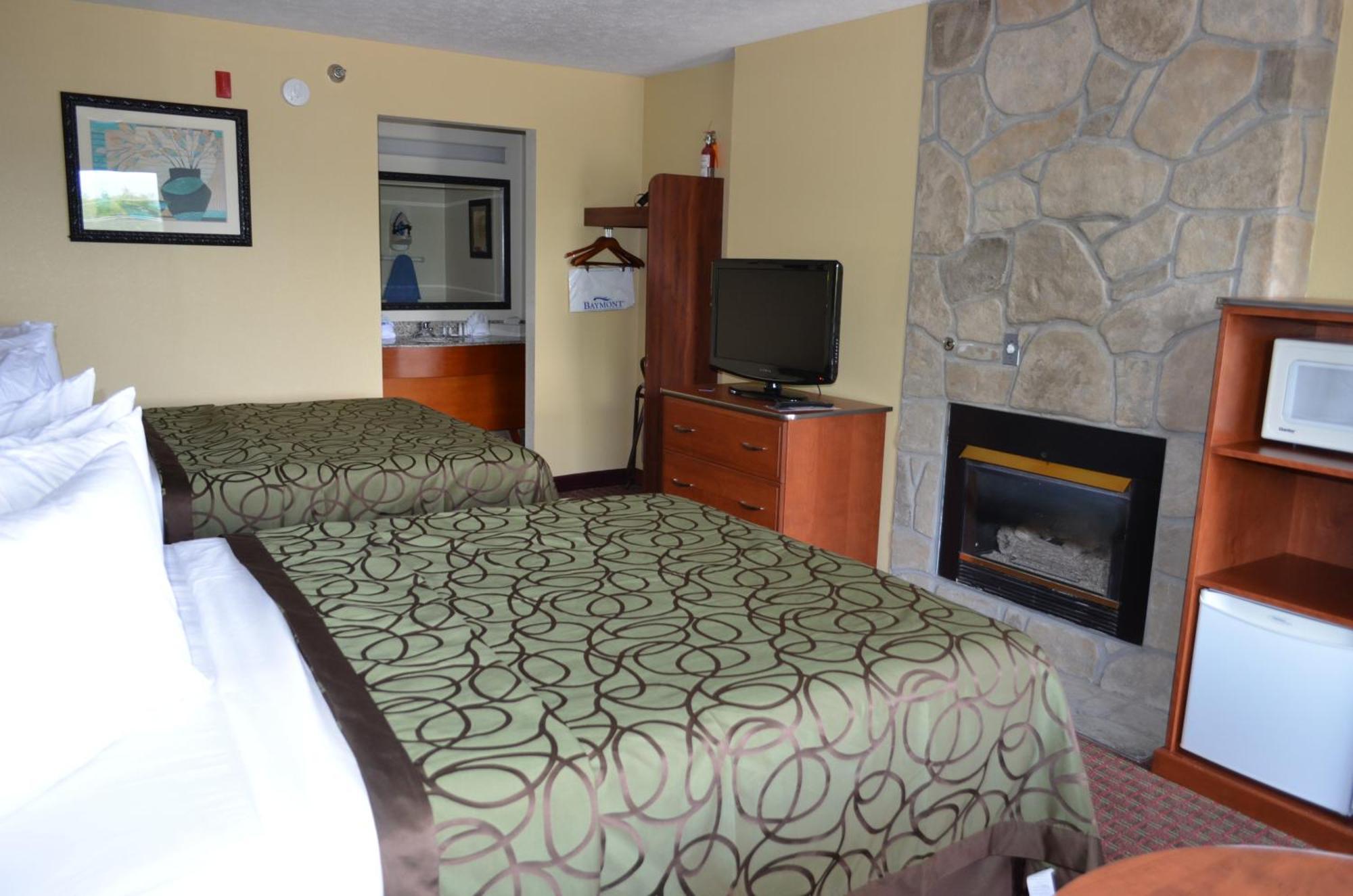 Hotel Baymont By Wyndham Near Island Drive