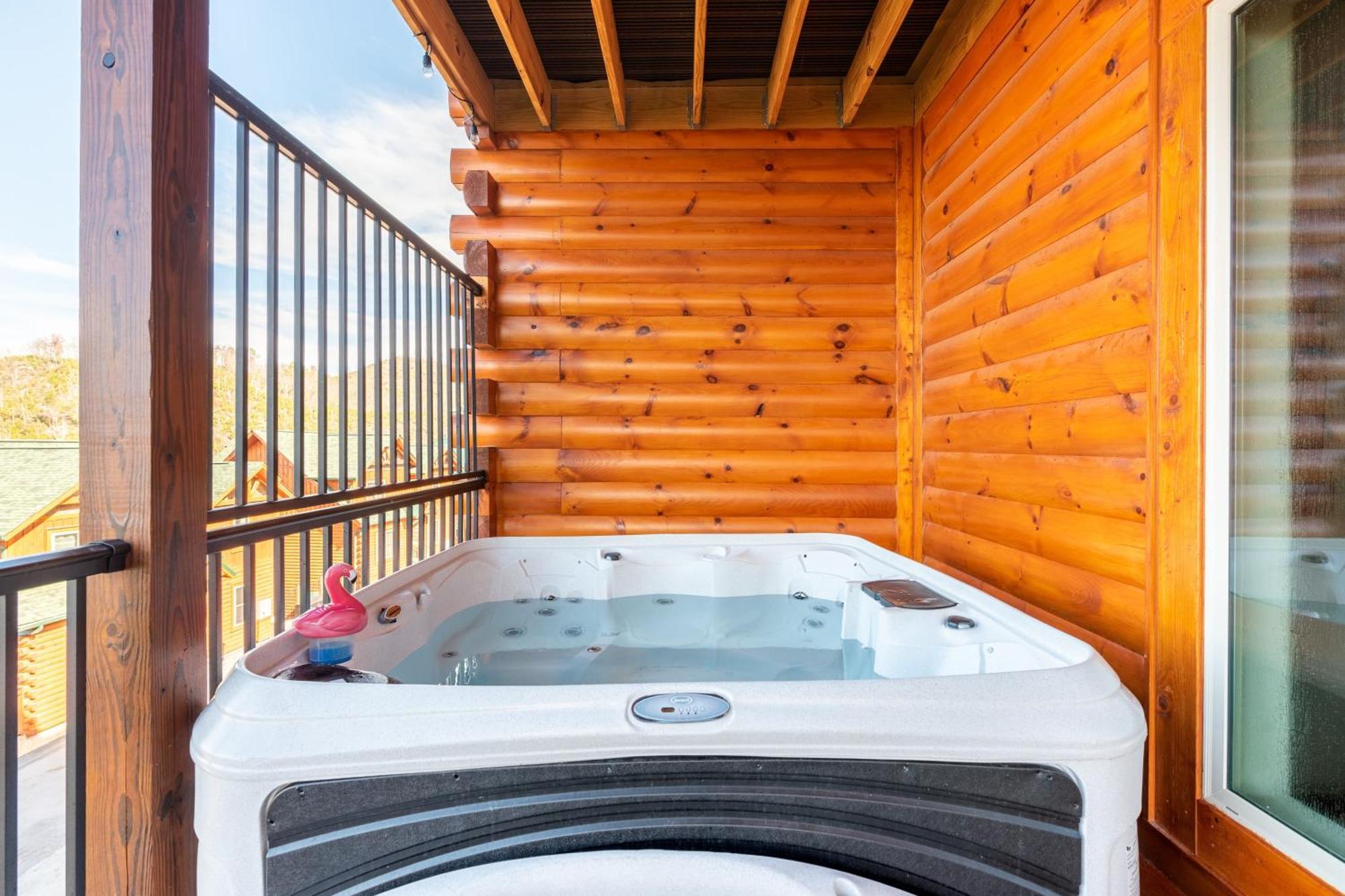 Holiday home Duval By Avantstay 10min To Dt W Indoor Pool Hot Tub Amazing Views