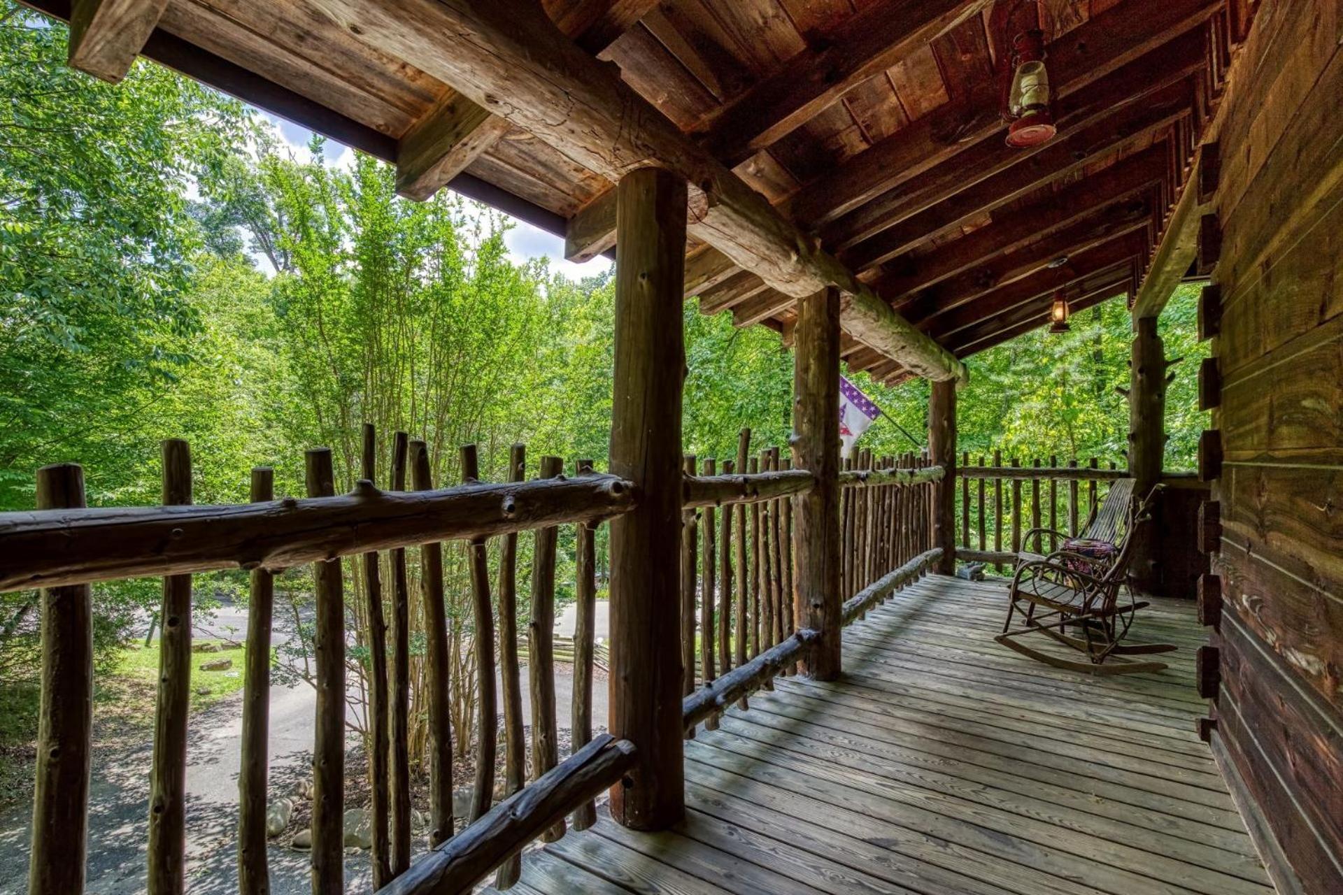Holiday home Er69 - Rachel's Tree House - Great Location, Close To The Action! *