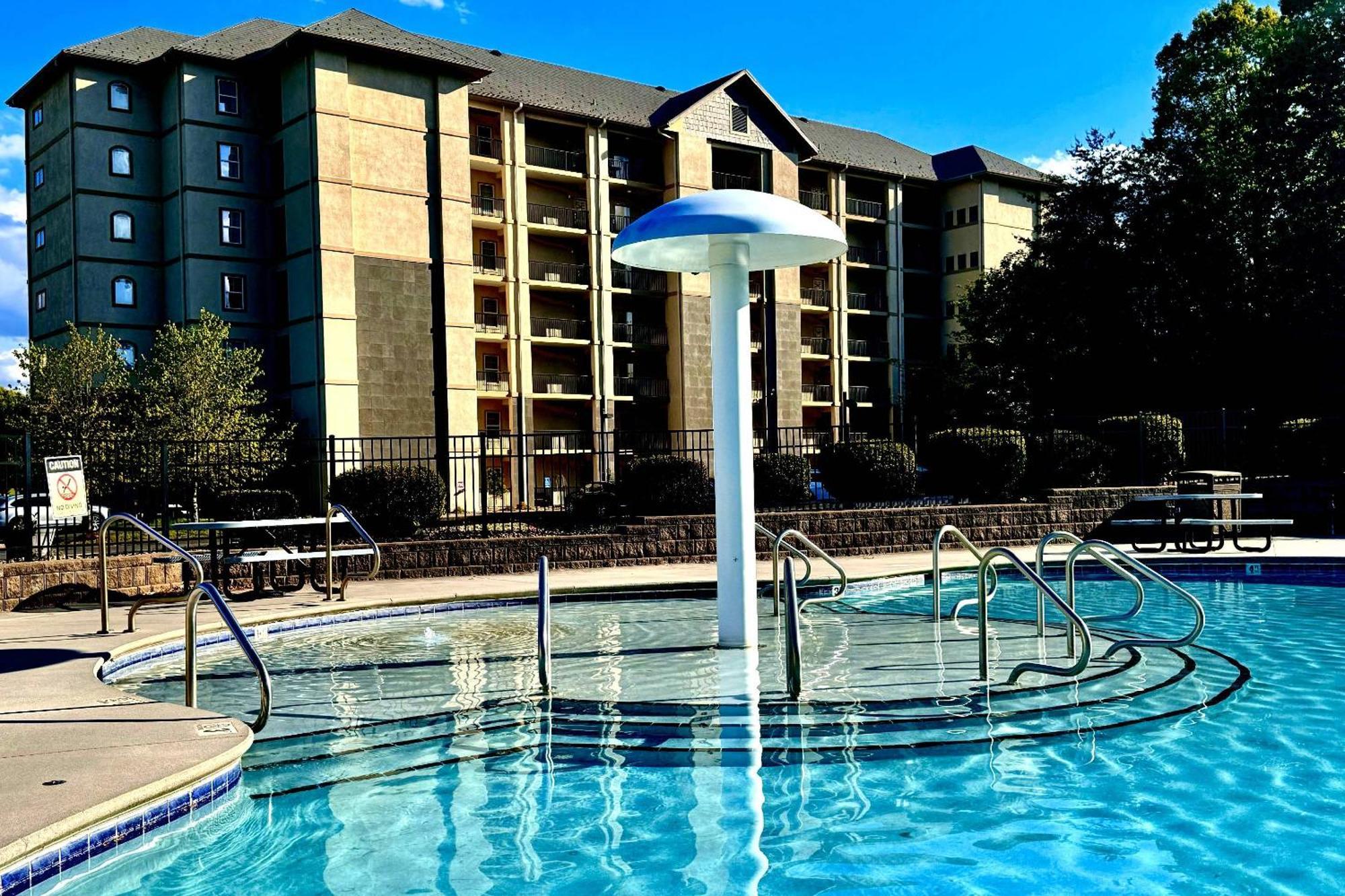 Simply Blessed Mountain View 1605 Pigeon Forge