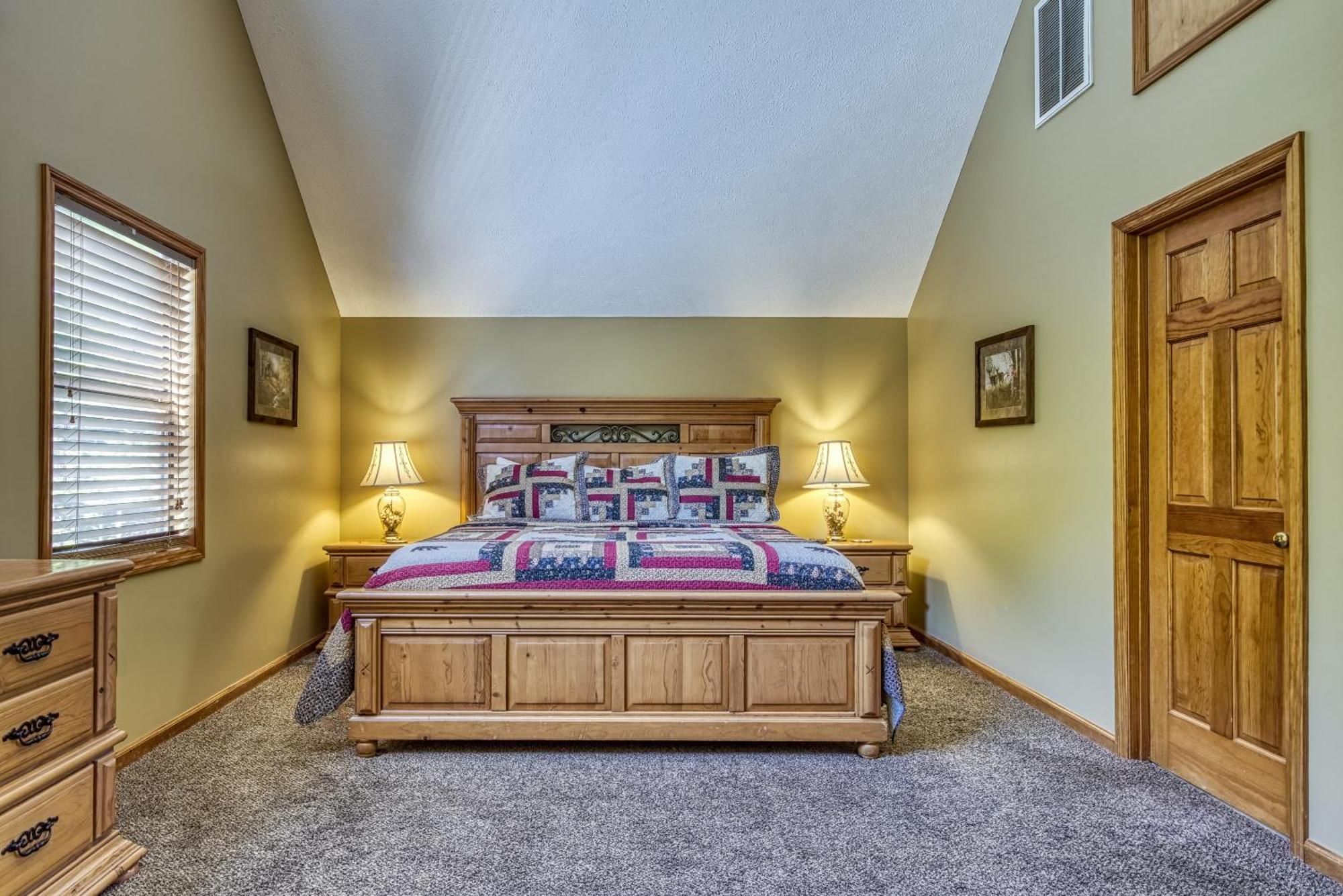 Holiday home Stones Throw- Get 1089 In Free Attraction Tickets, Dollywood And More, Pool, Game