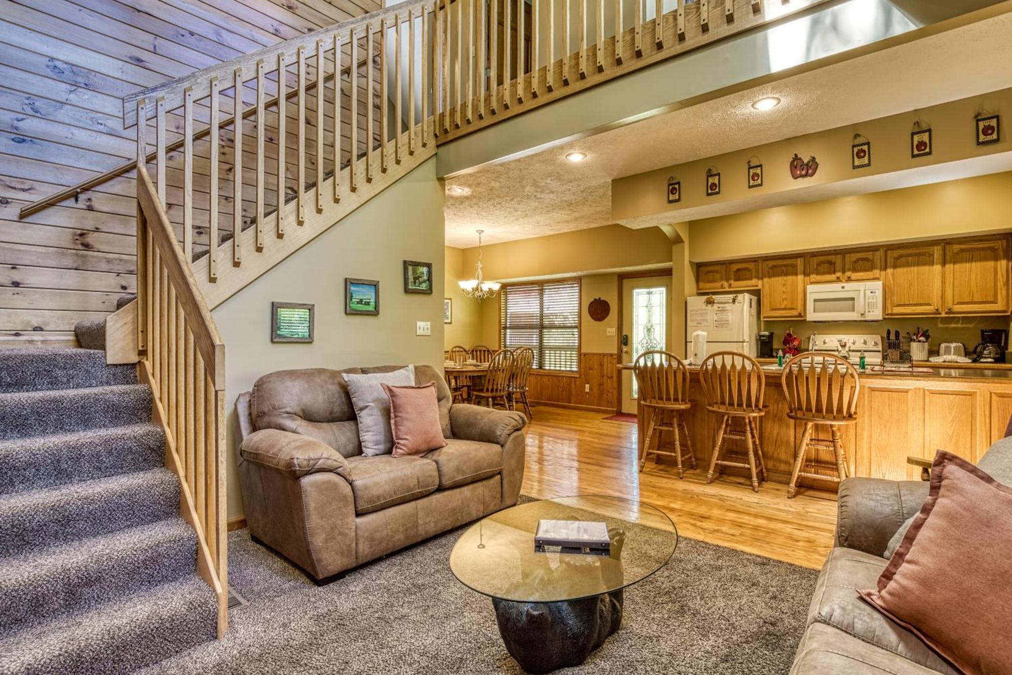 Holiday home Stones Throw- Get 1089 In Free Attraction Tickets, Dollywood And More, Pool, Game