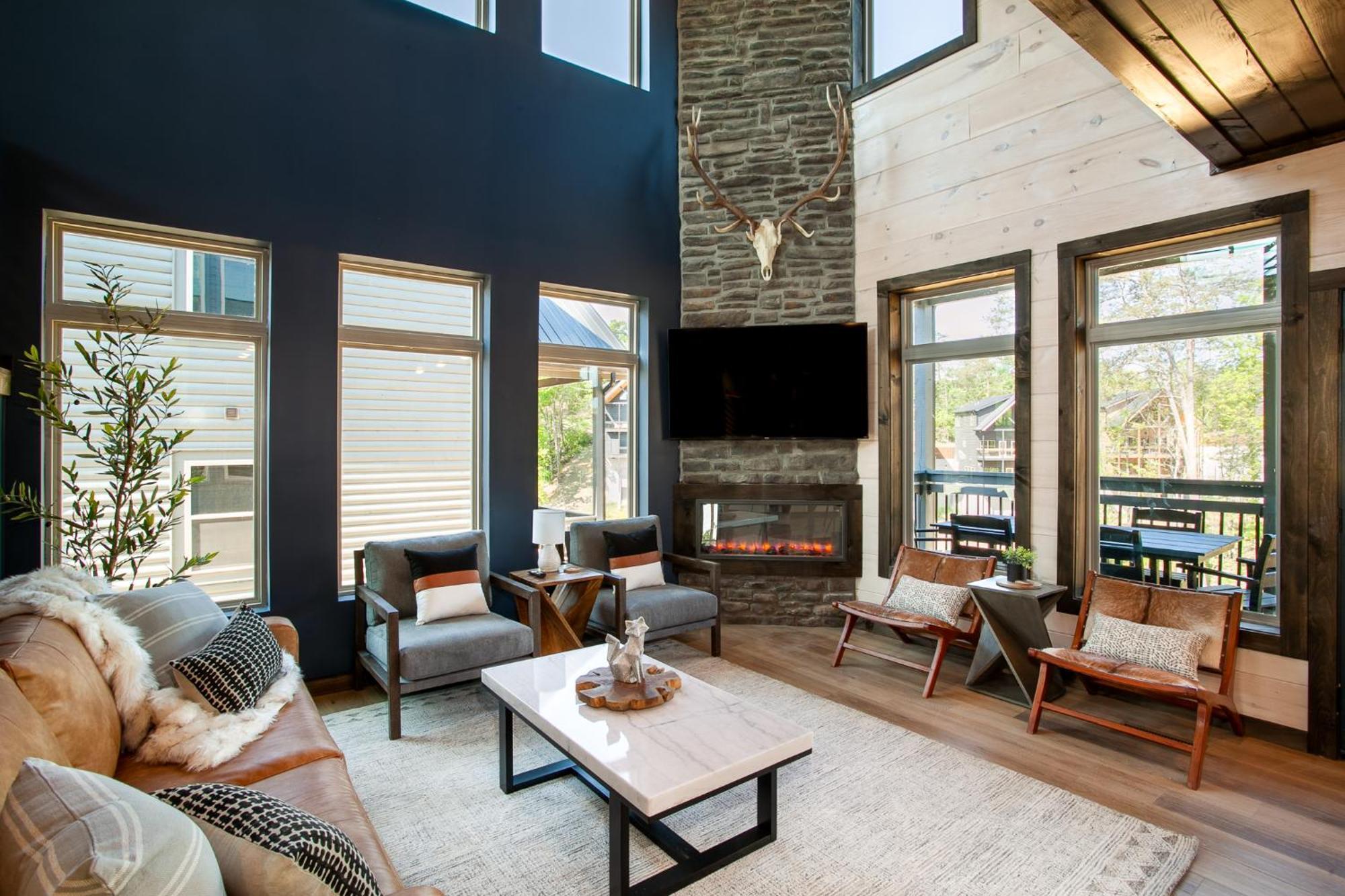 Mountain Luxury Prime: Pool, Hottub, Arcade & Holiday home