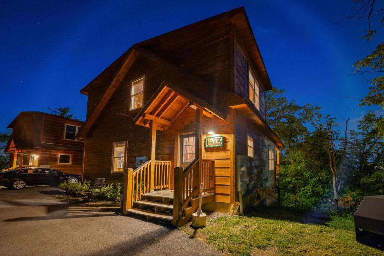 Harmony In The Valley Pigeon Forge