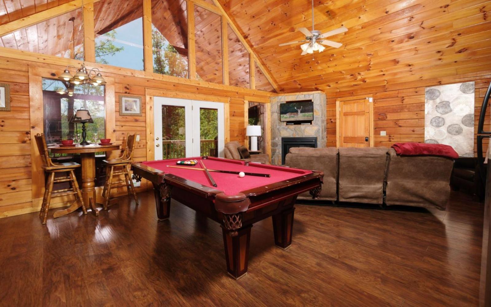 Villa Splash Of Romance Pigeon Forge