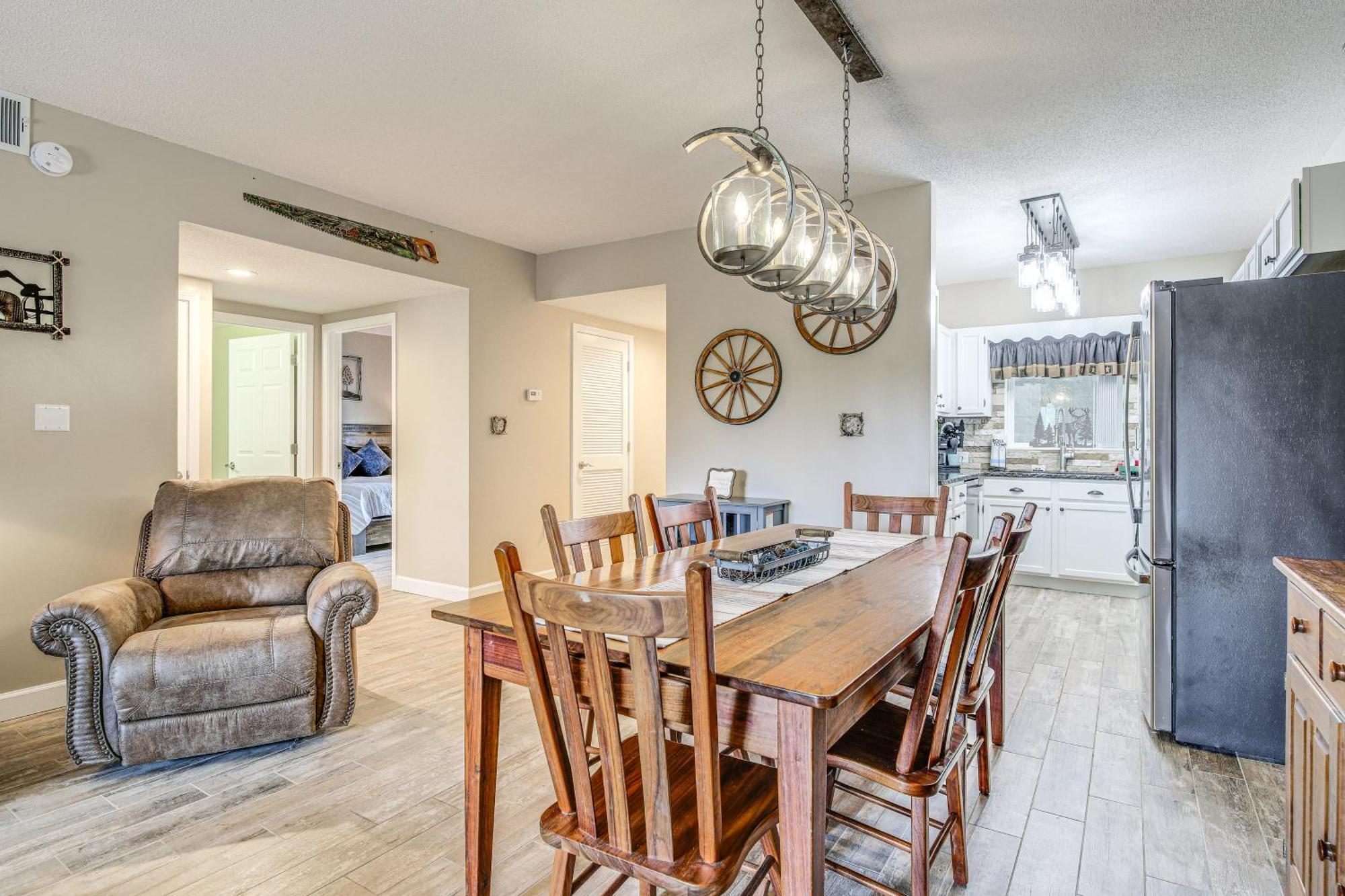 Apartment With Pools About 3 Mi To Dollywood! Pigeon Forge