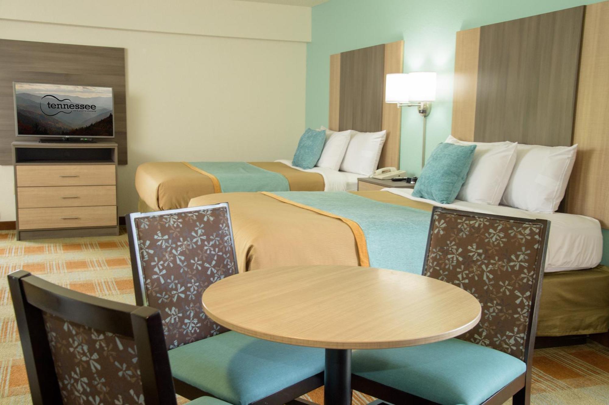 Pigeon River Hotel 3*