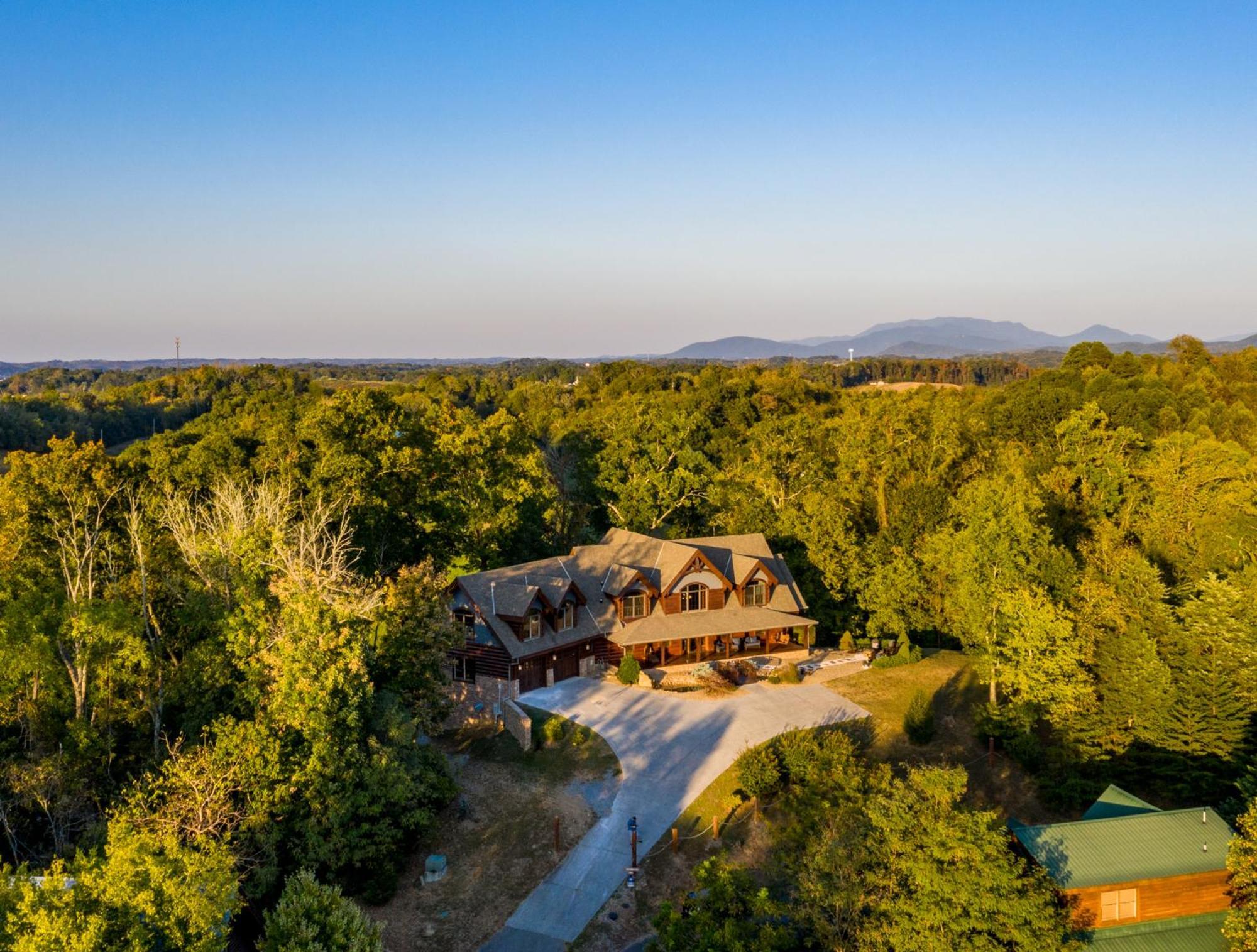Holiday home Grand Mountain Getaway By Stony Brook *