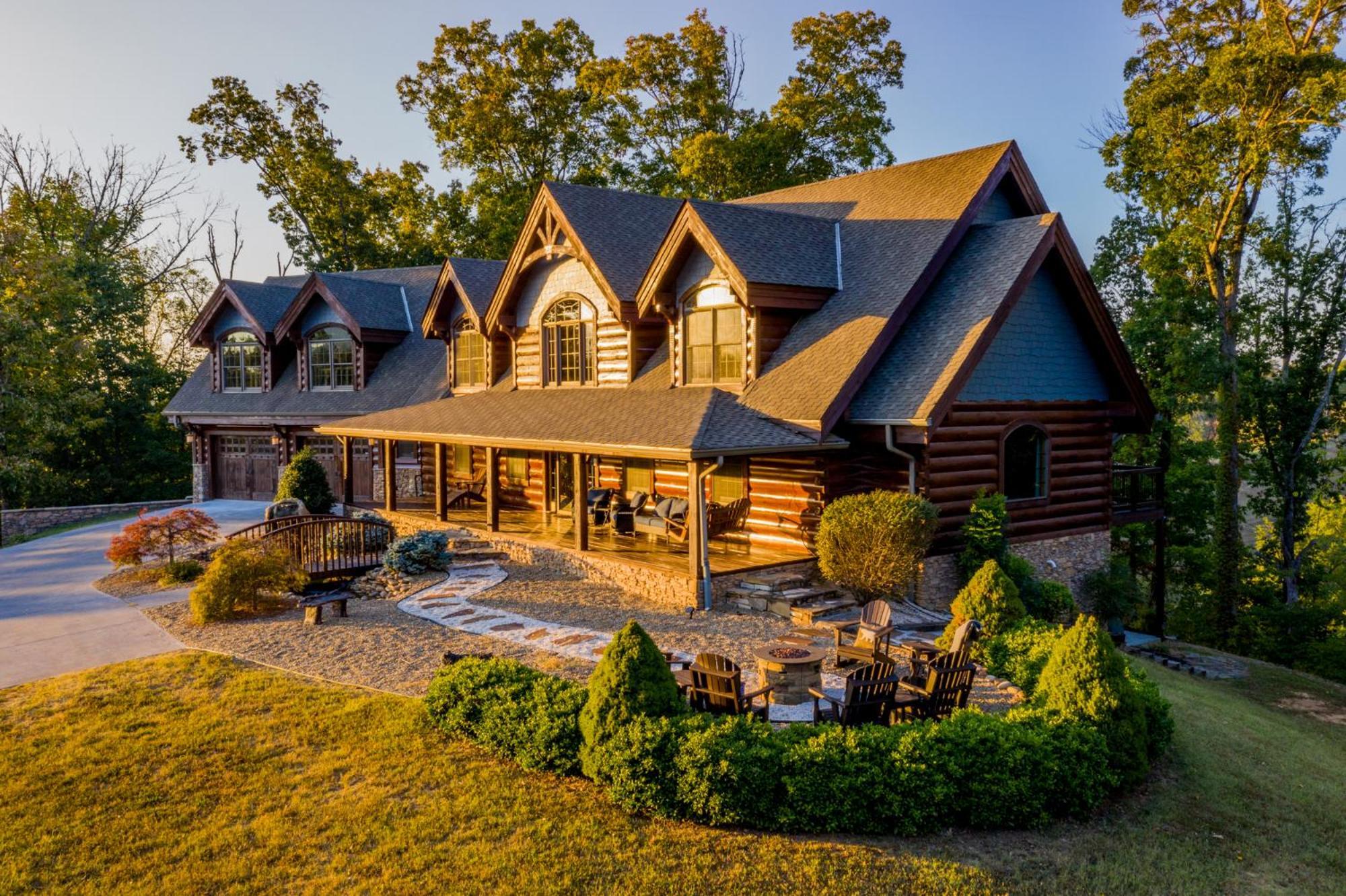 Grand Mountain Getaway By Stony Brook Holiday home
