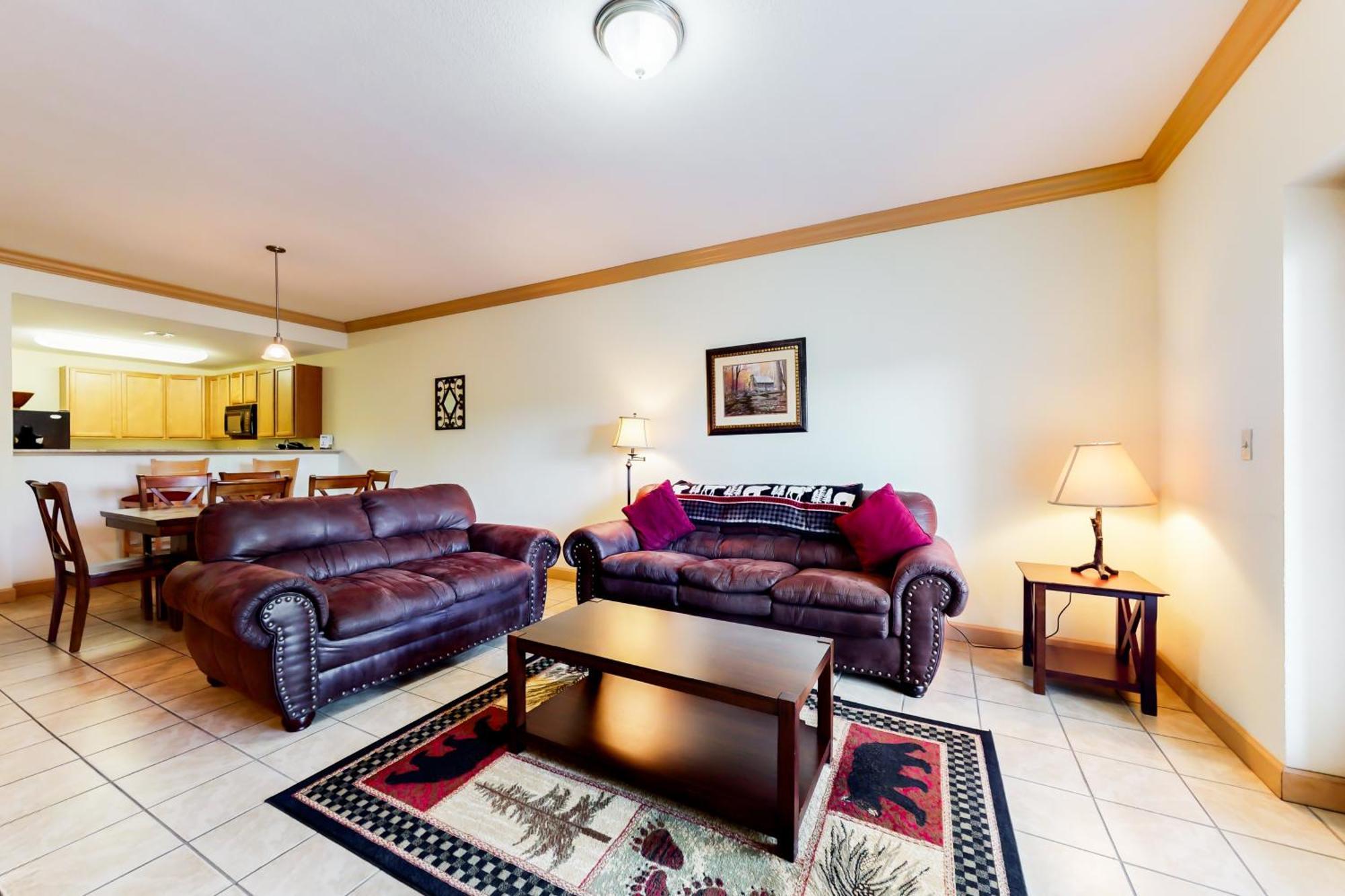 Evergreen Whisper Apartment