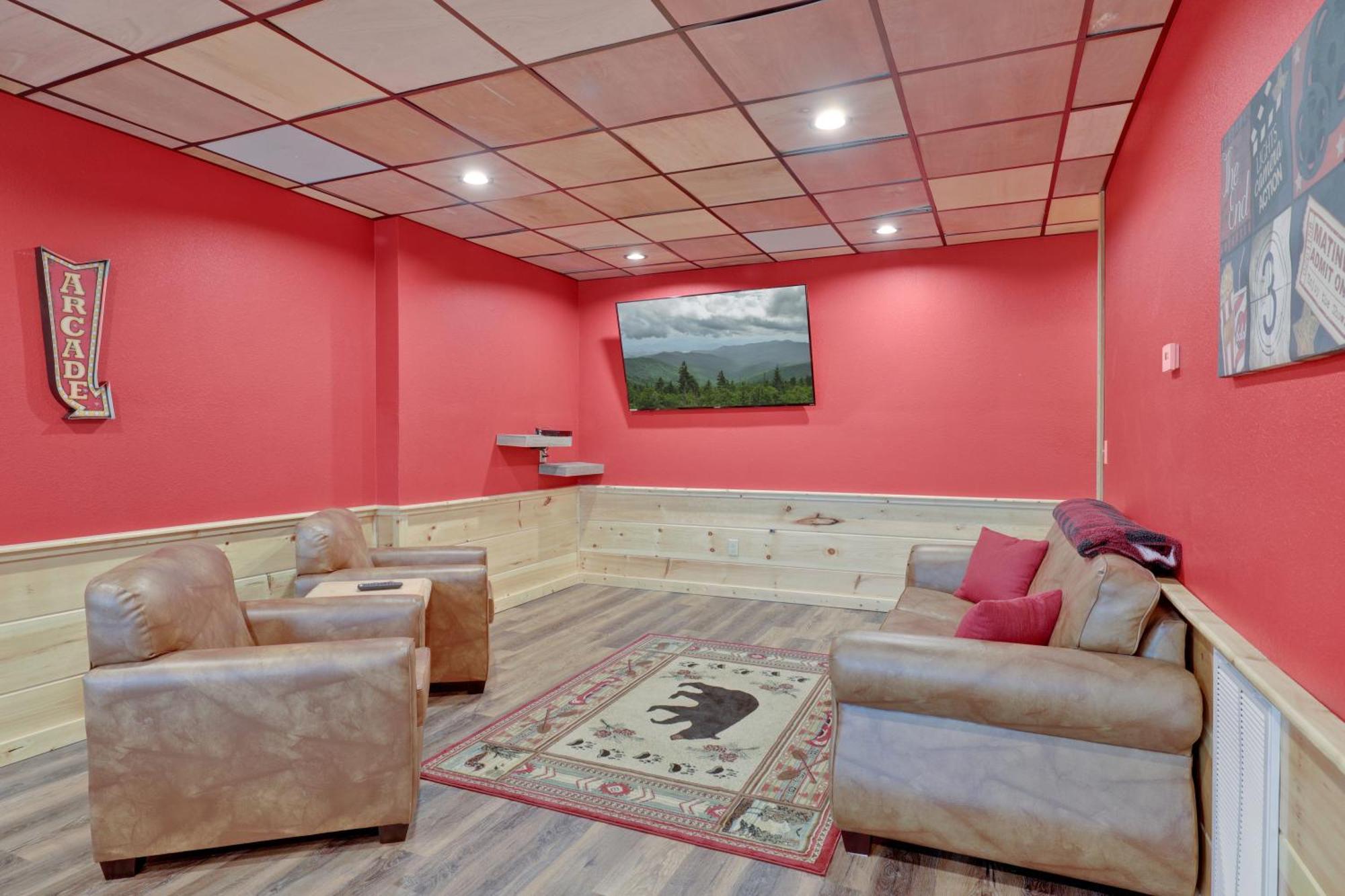 Location Are My Sunshine Is A 2 Bed 2 Bath Brand New Log In The Heart Of * Pigeon Forge
