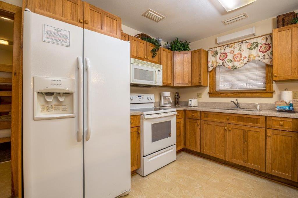 Briarstone 13e By Eden Crest *