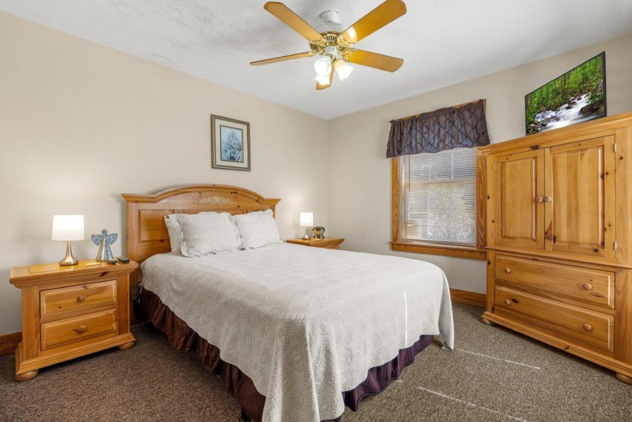 Poplar Point Unit 12f By Eden Crest * Pigeon Forge