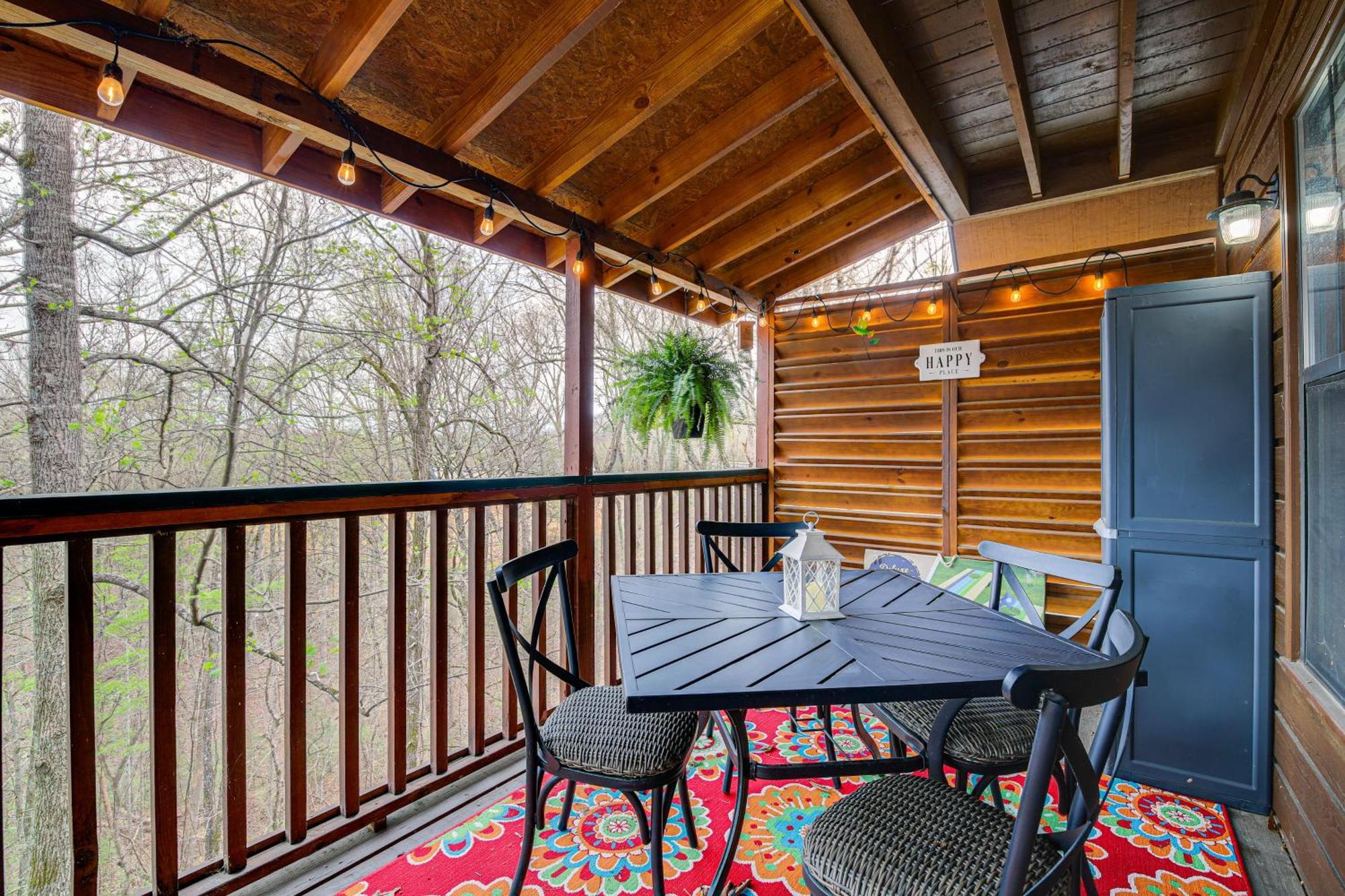 Holiday home Easy-access With Hot Tub! *
