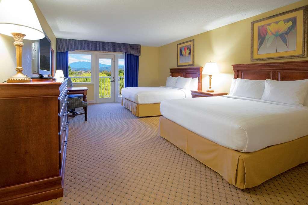 Music Road And Hotel Pigeon Forge