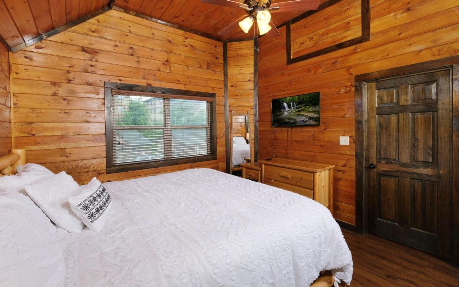 Bearadise Cove * Pigeon Forge