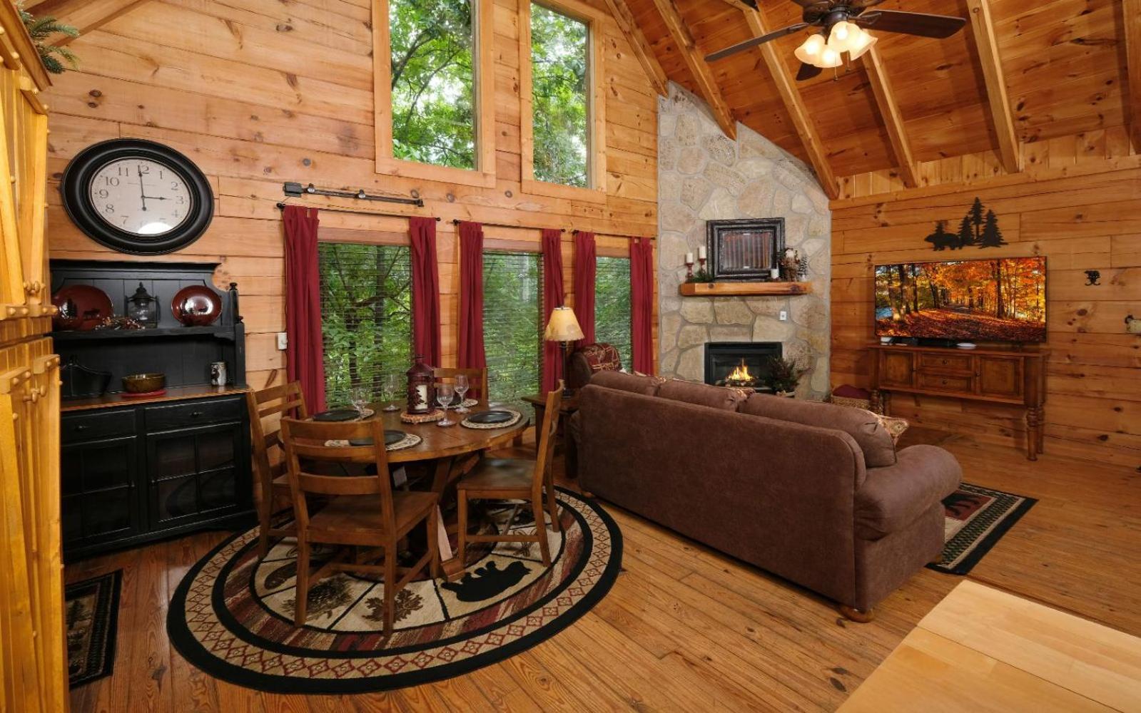 Chardonnay Getaway Villa Pigeon Forge