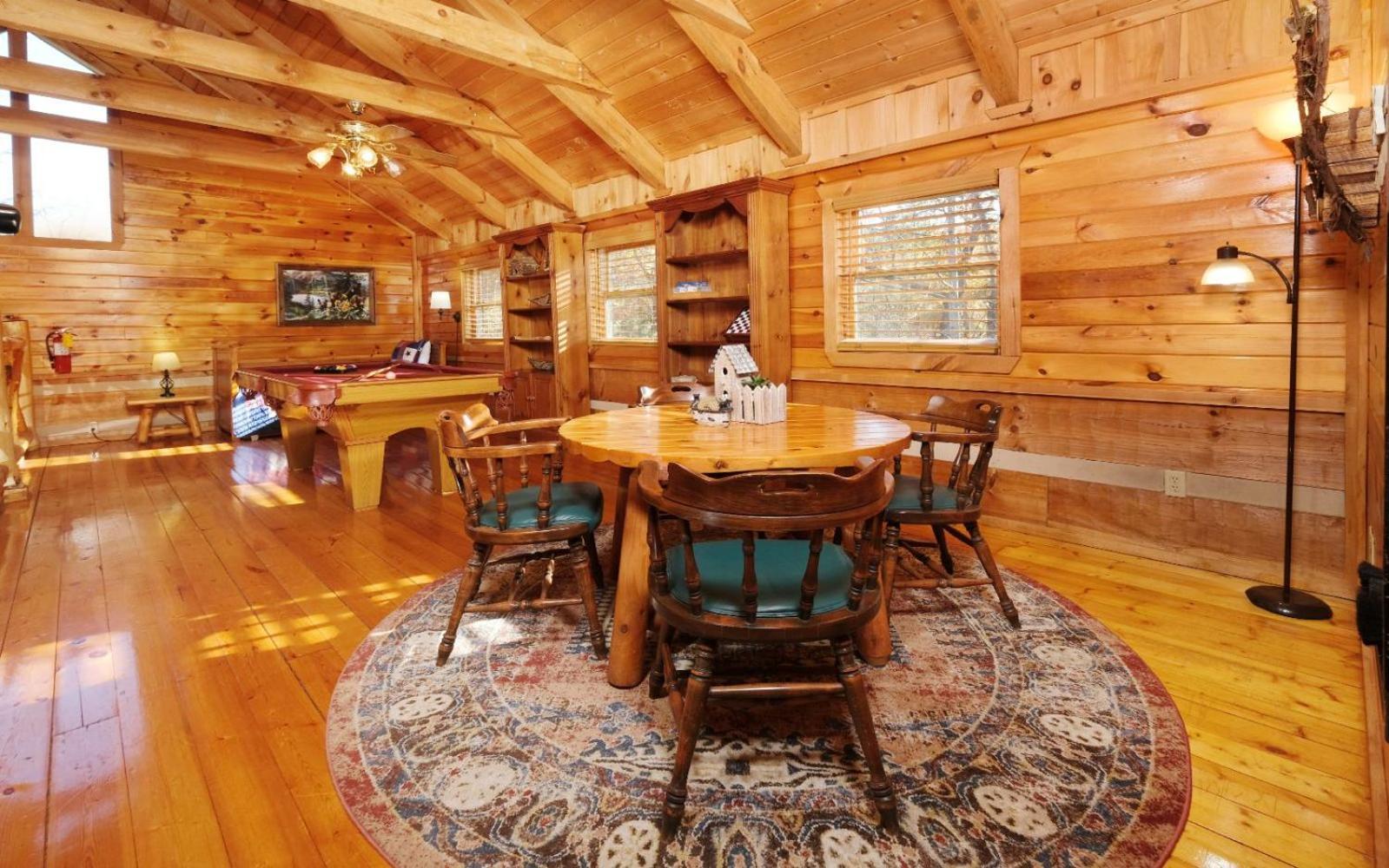 Laughing Bear Villa