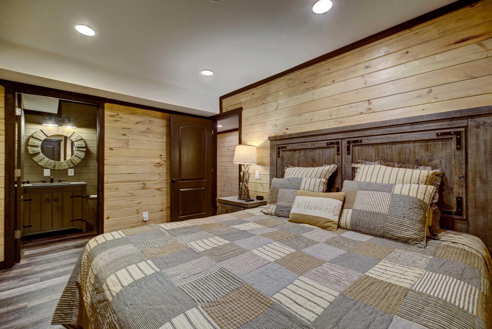 Chalet Rebel Retreat By Eden Crest