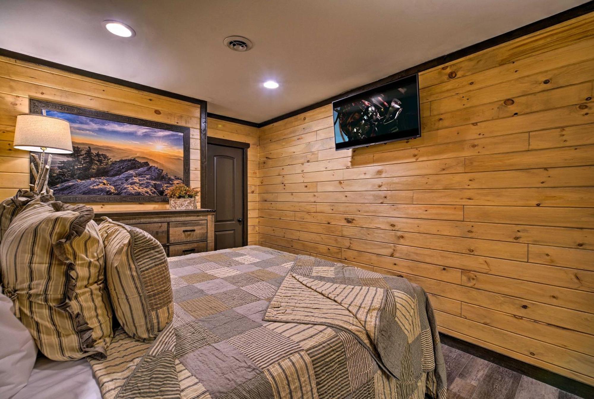 Chalet Rebel Retreat By Eden Crest Pigeon Forge