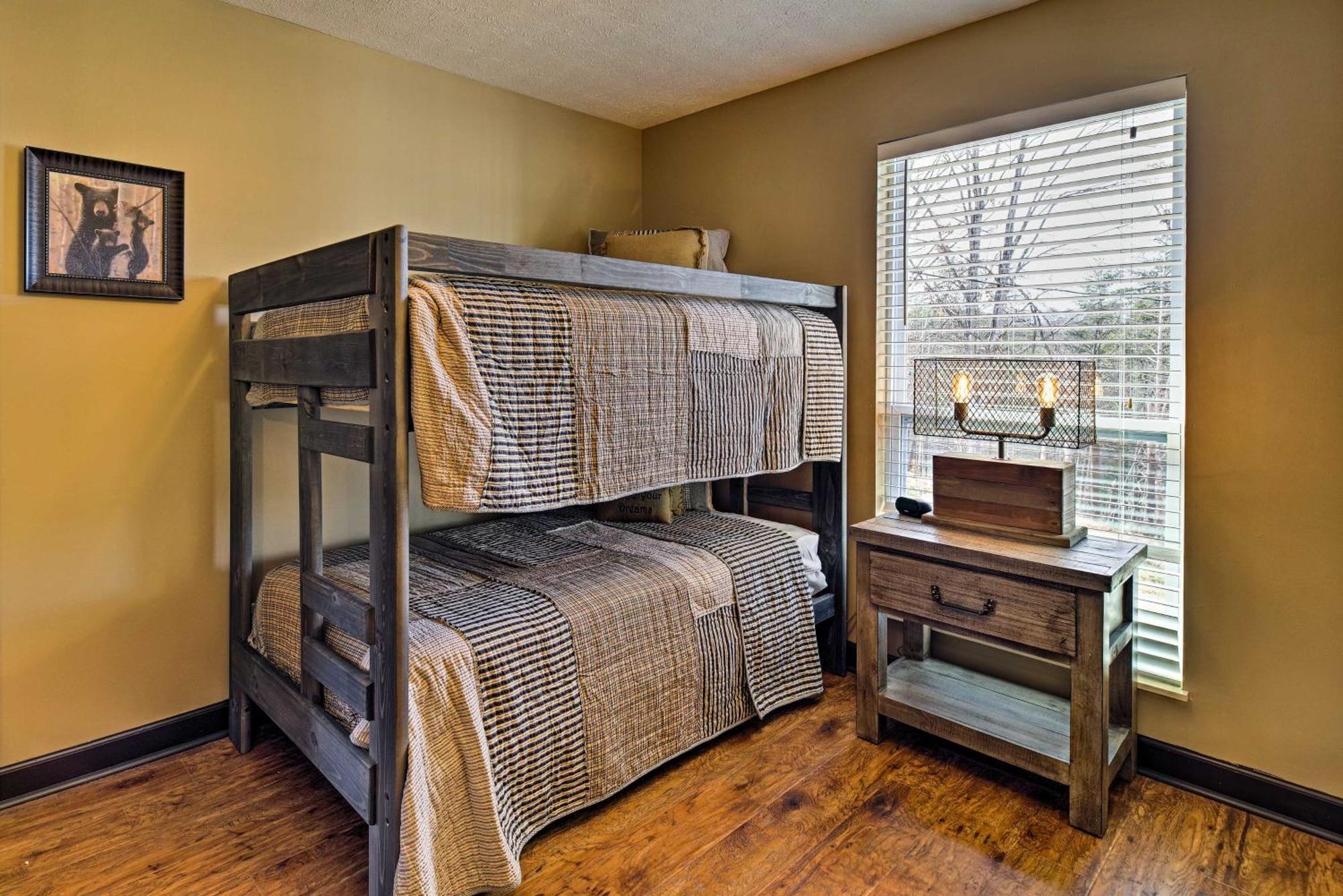 Chalet Rebel Retreat By Eden Crest Pigeon Forge