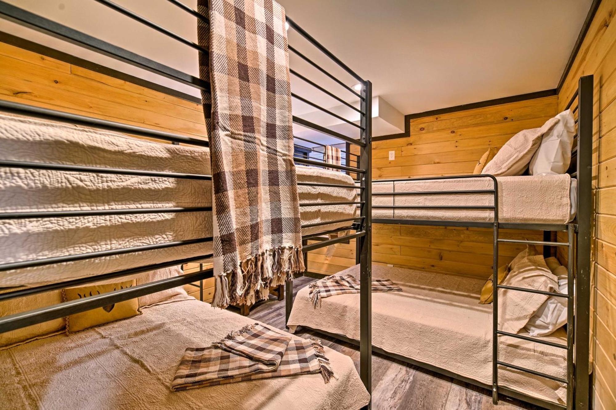 Chalet Rebel Retreat By Eden Crest Pigeon Forge