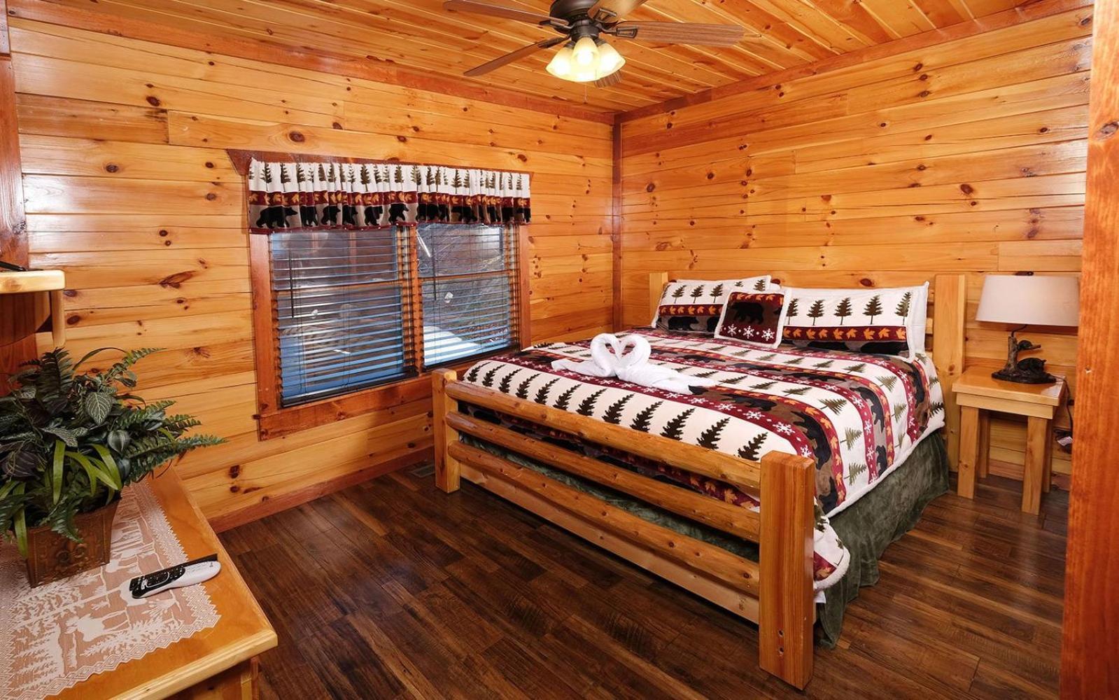 Splash N Mountain Lookout Villa