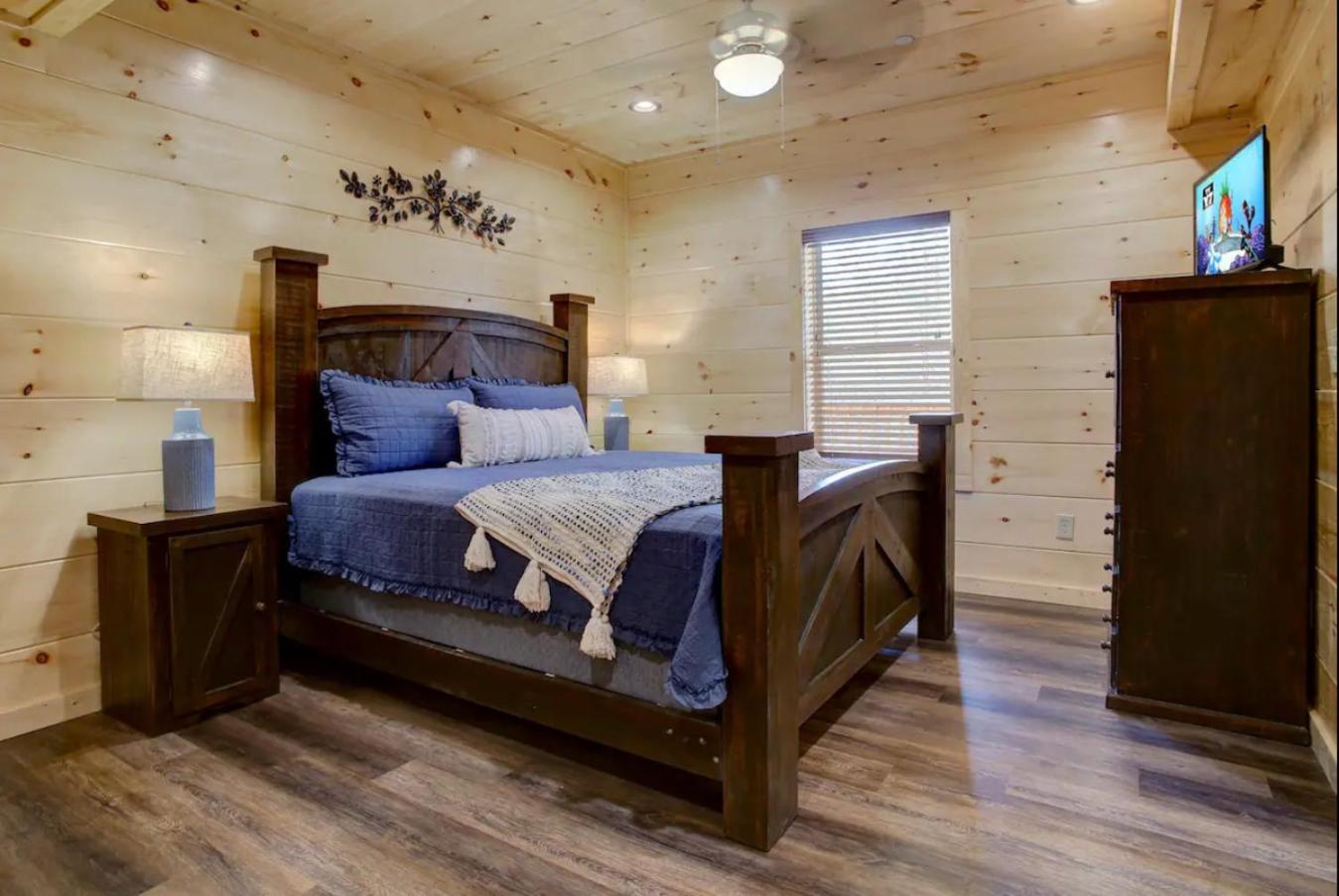Holiday home Papa Wolfs Pigeon Forge