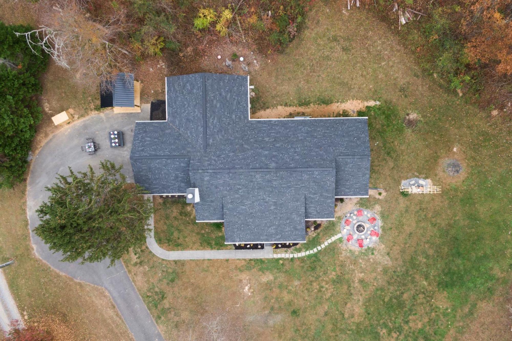 Holiday home Entertainment Galore! Luxurious Property, Spectacular & Peaceful Setting, Great Location, Close To Major Attractions!! Pigeon Forge