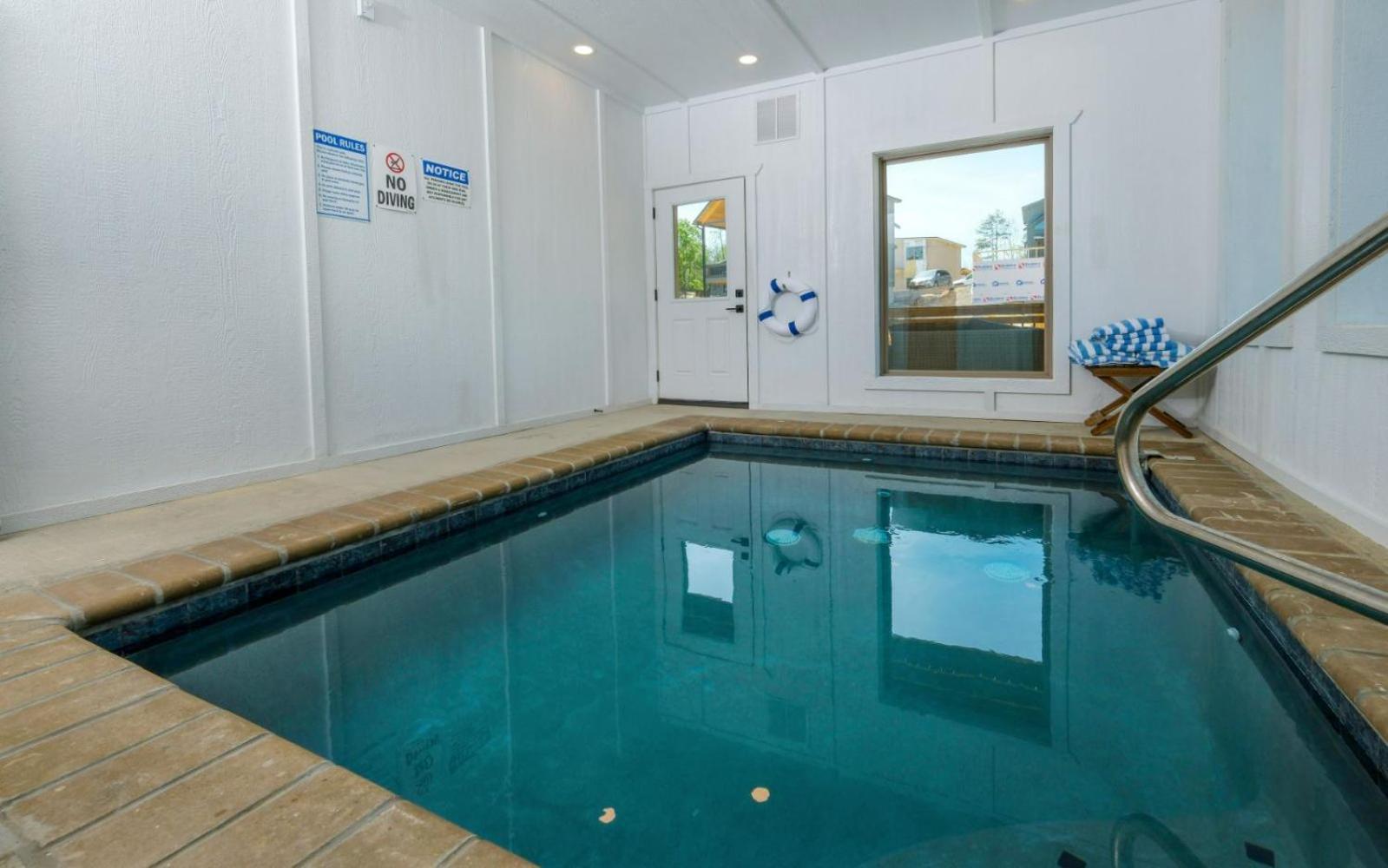 Villa Smoky Mountain Oasis