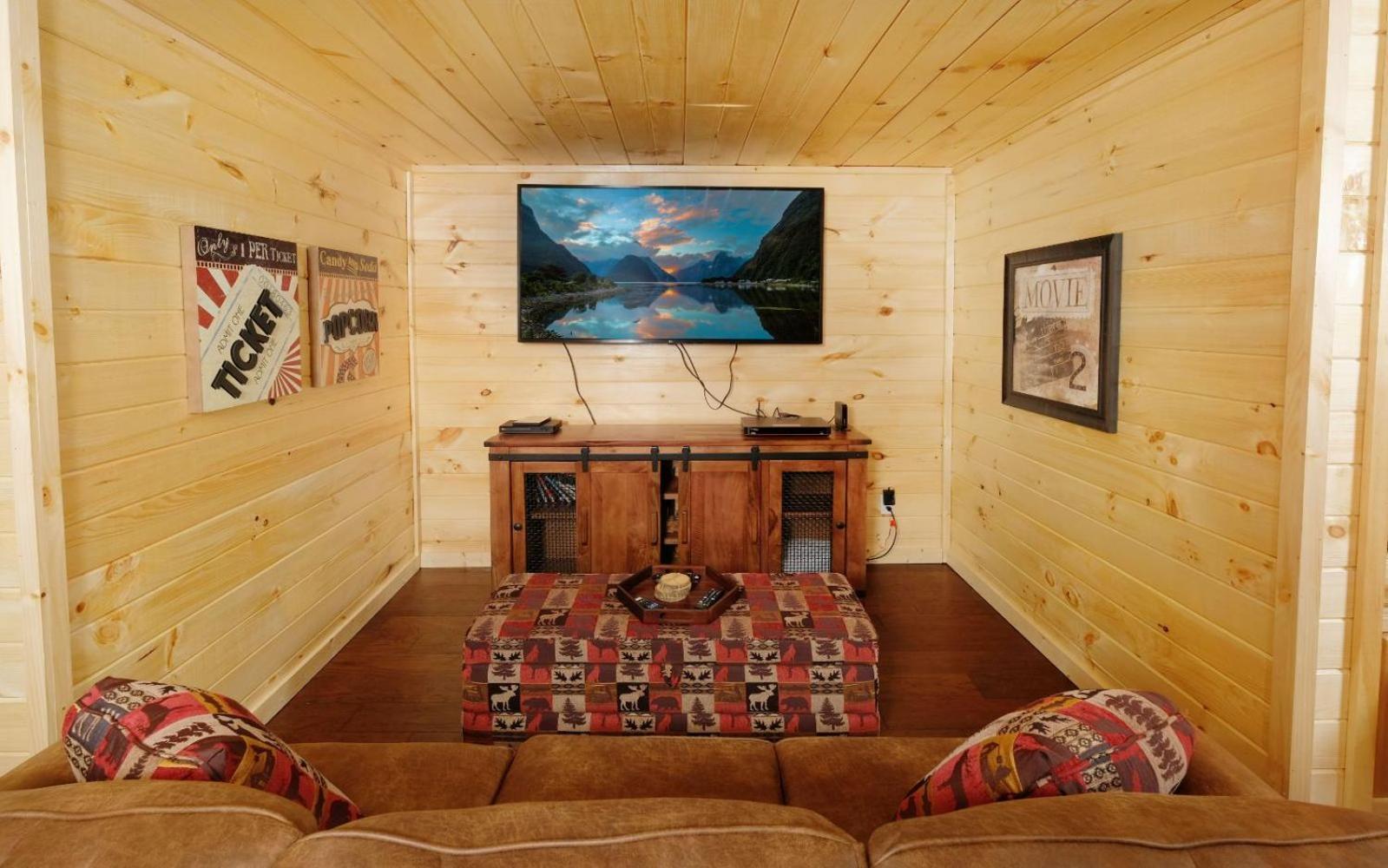 Sleepy Bear Villa *