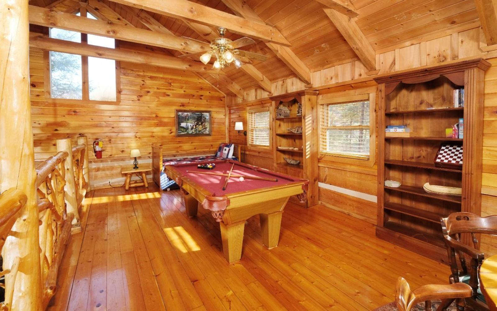 Laughing Bear Villa *