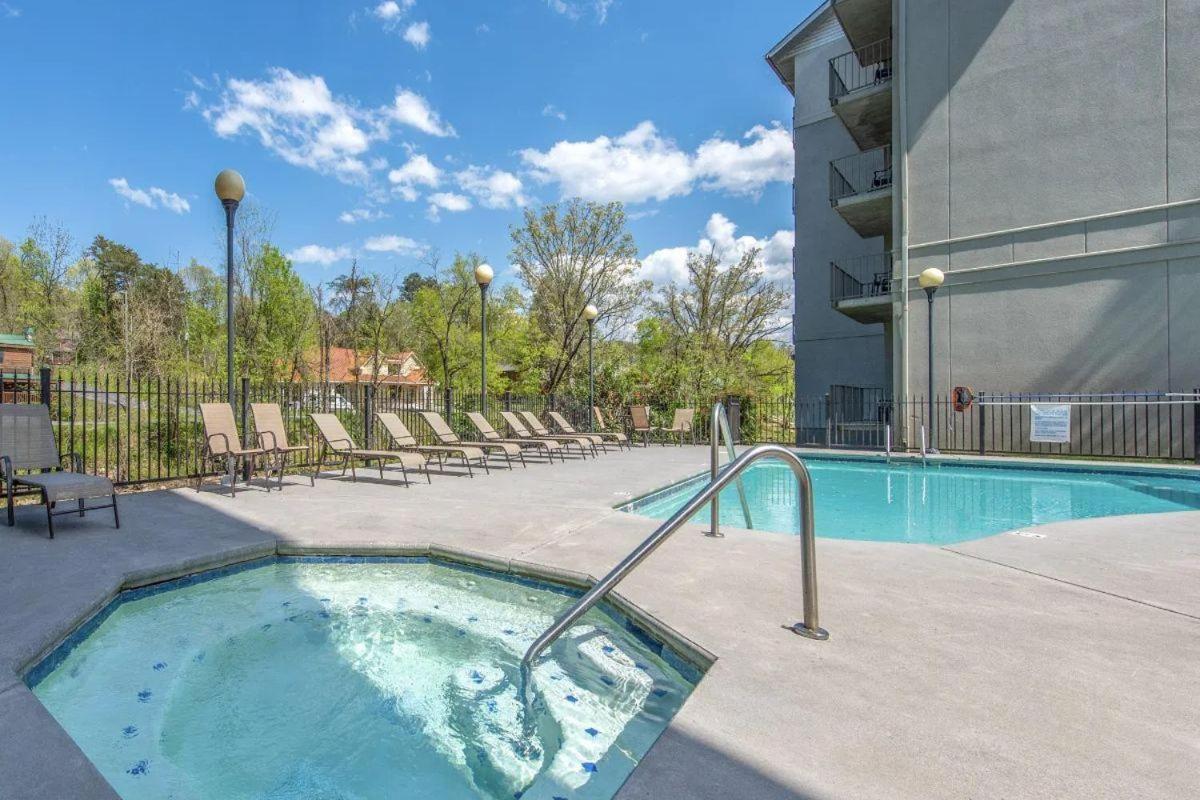 Holiday home Cl303 Splash 'n' Views Pigeon Forge